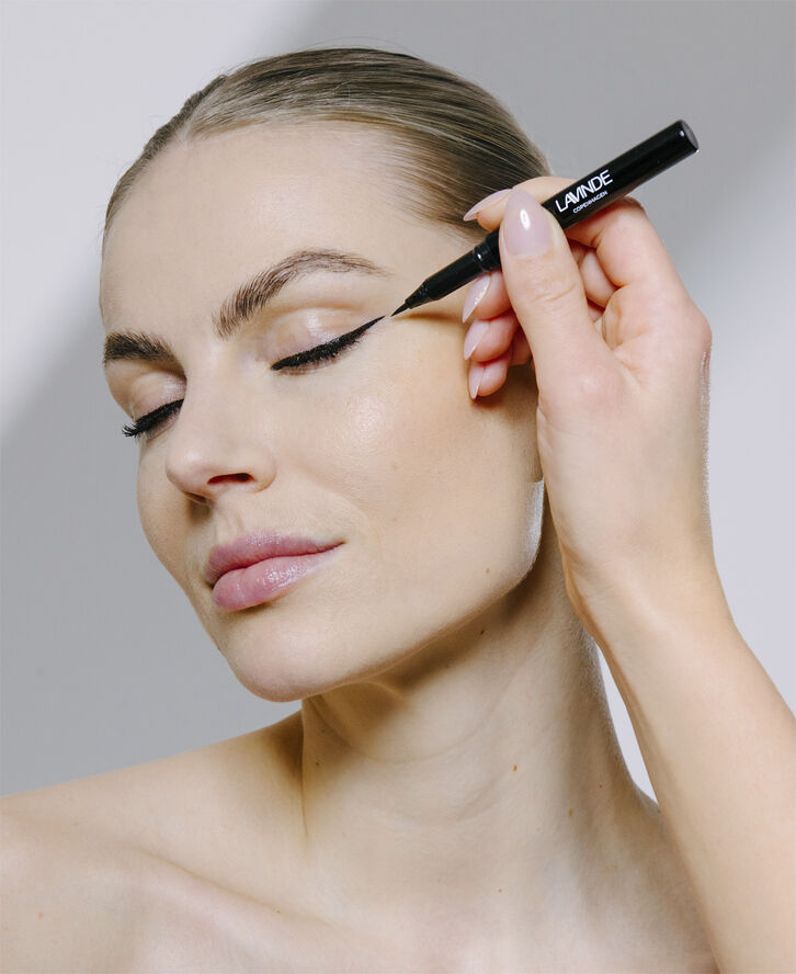 Lavinde Copenhagen NOTABLE Liquid Eyeliner 0,8 ml