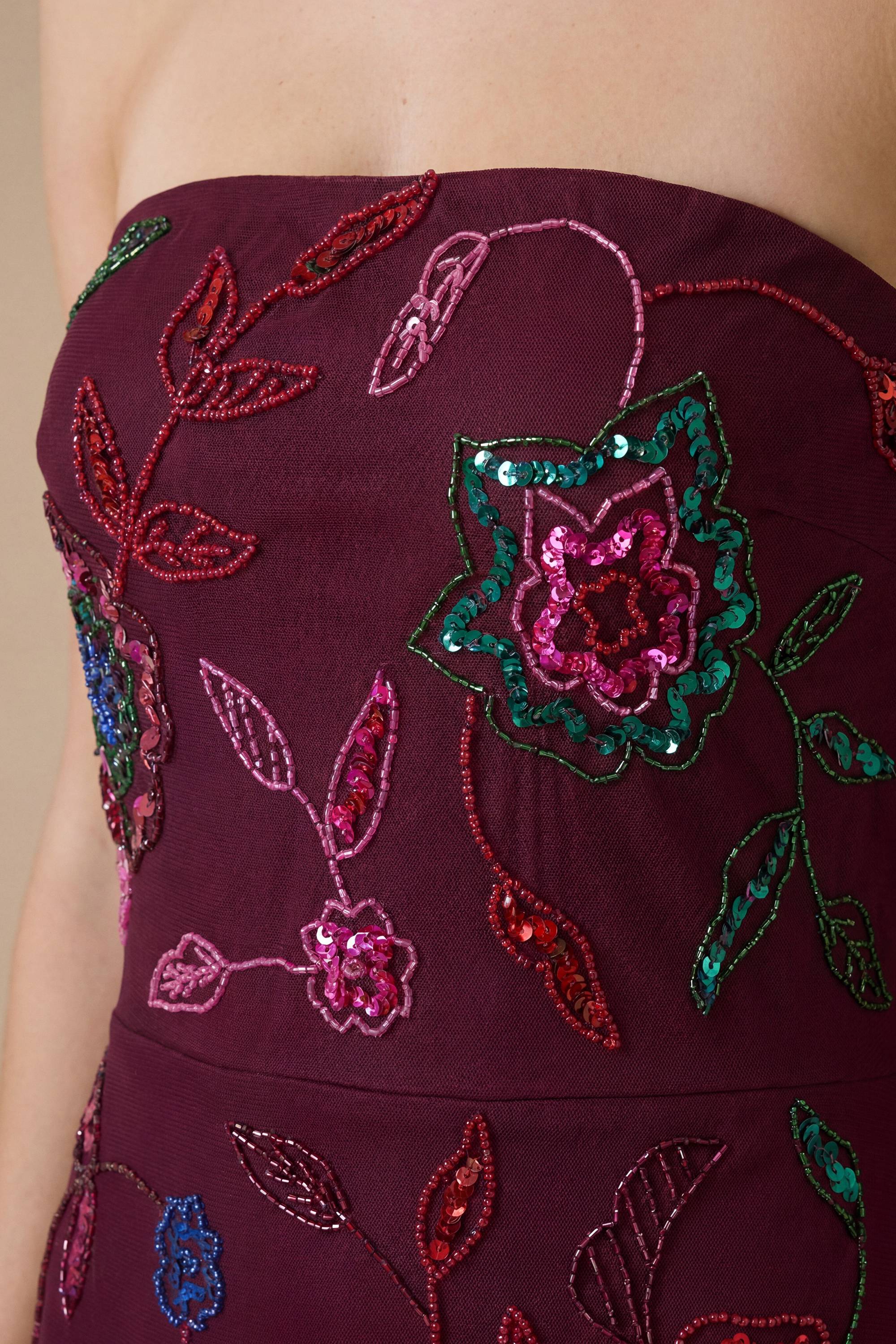 Oasis Robe Mi-longue En Tulle Ornée De Motifs Floraux
