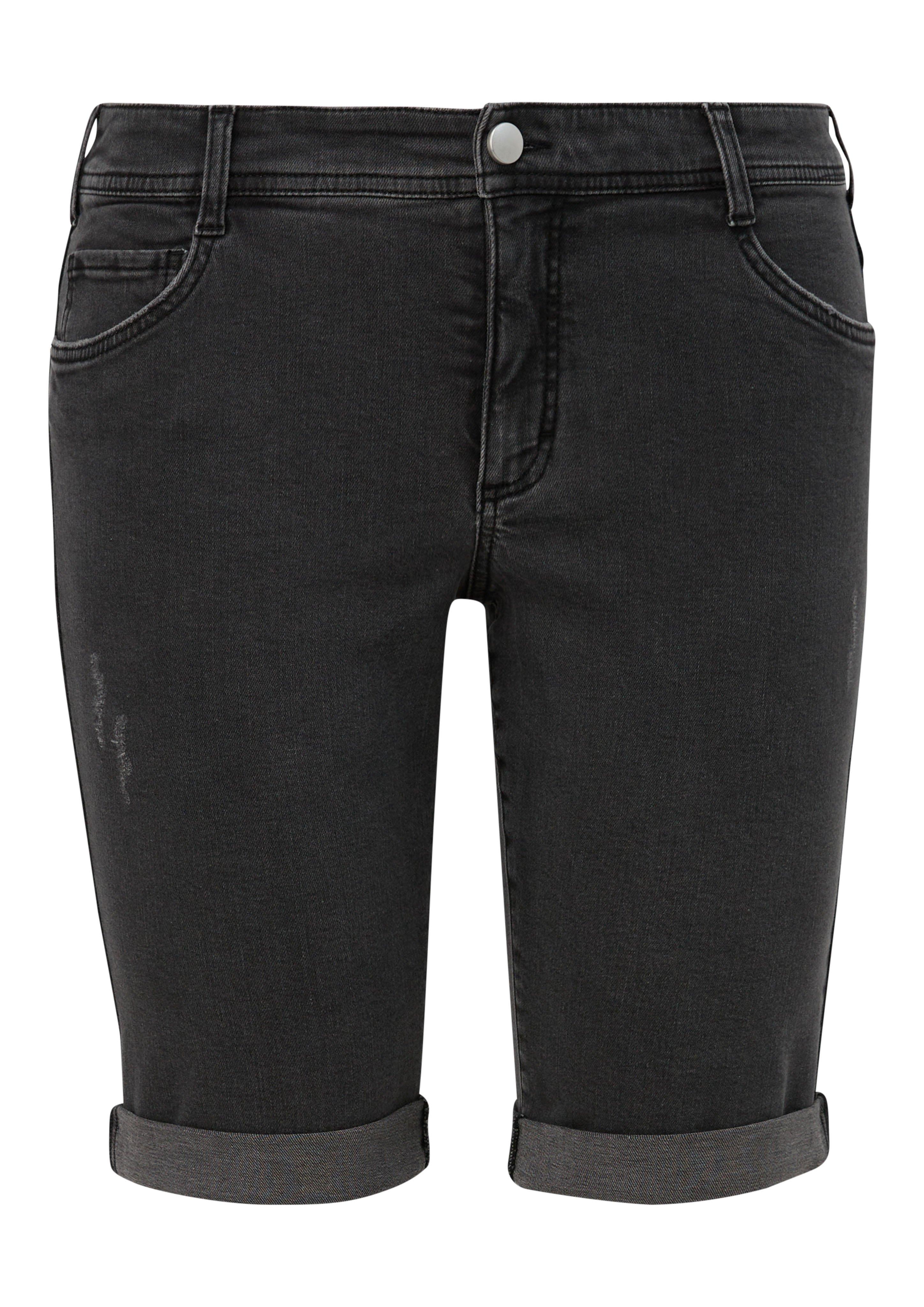 Schmale Jeansshorts im Used-Look