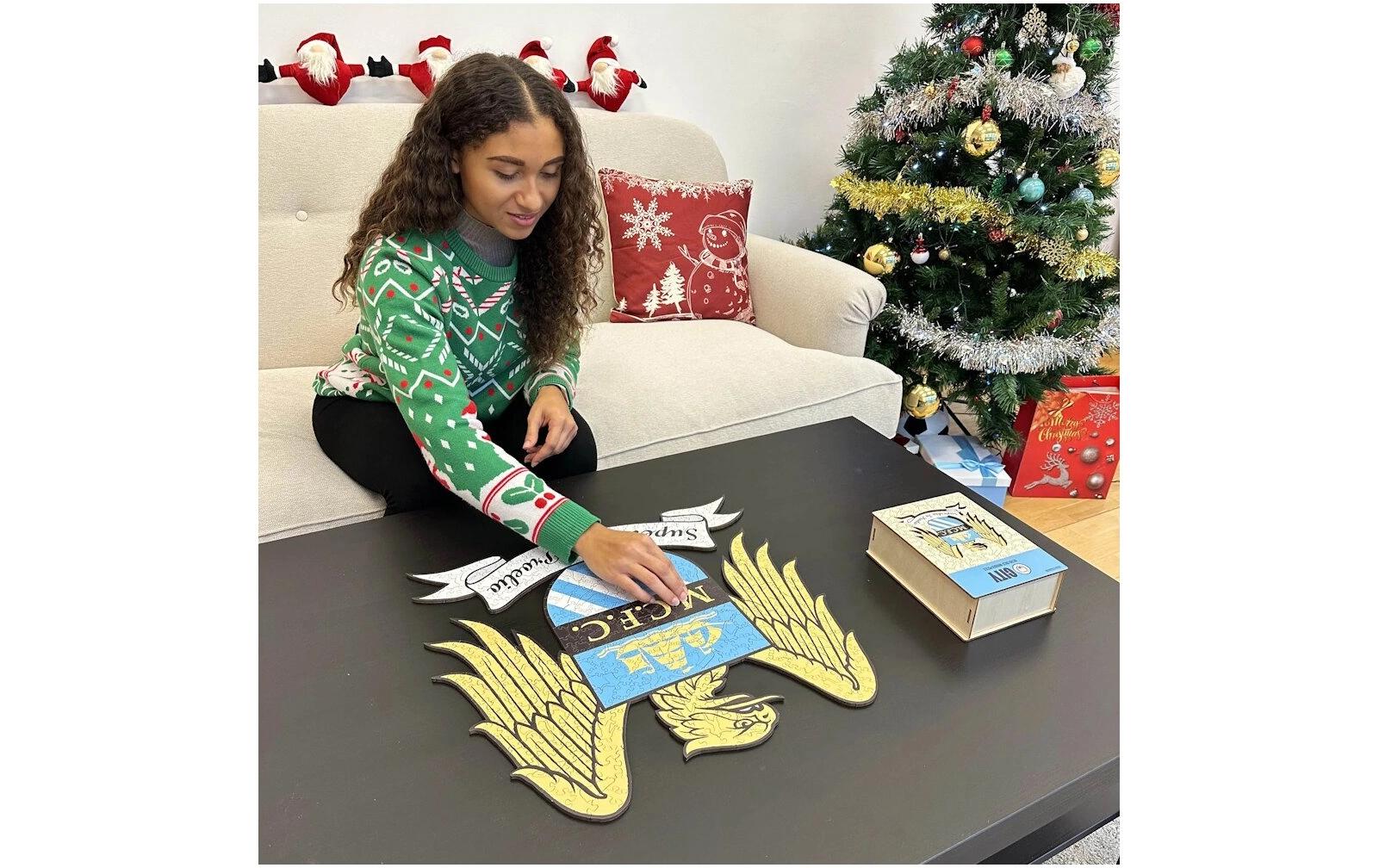 Man City FC – Retro LogoOffizielles Holzpuzzle, Grösse M
