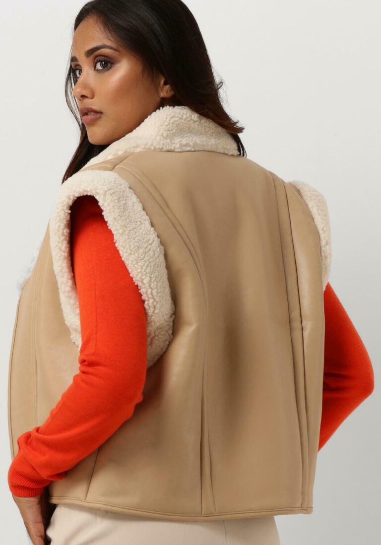 ANOTHER LABEL beige another label bodywarmer unni lammy vest
