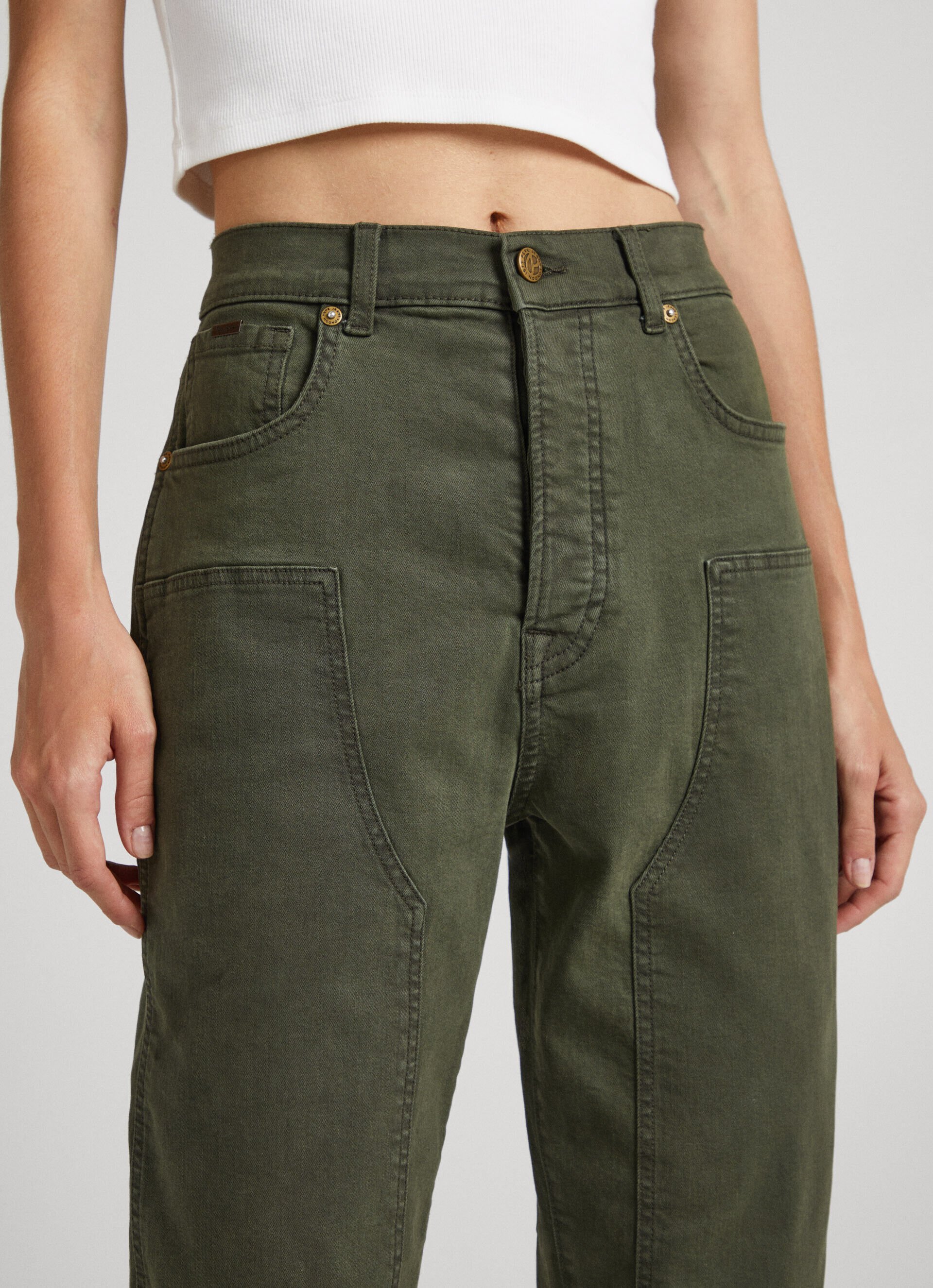 Calça de corte relaxado com 5 bolsos - verde oliva