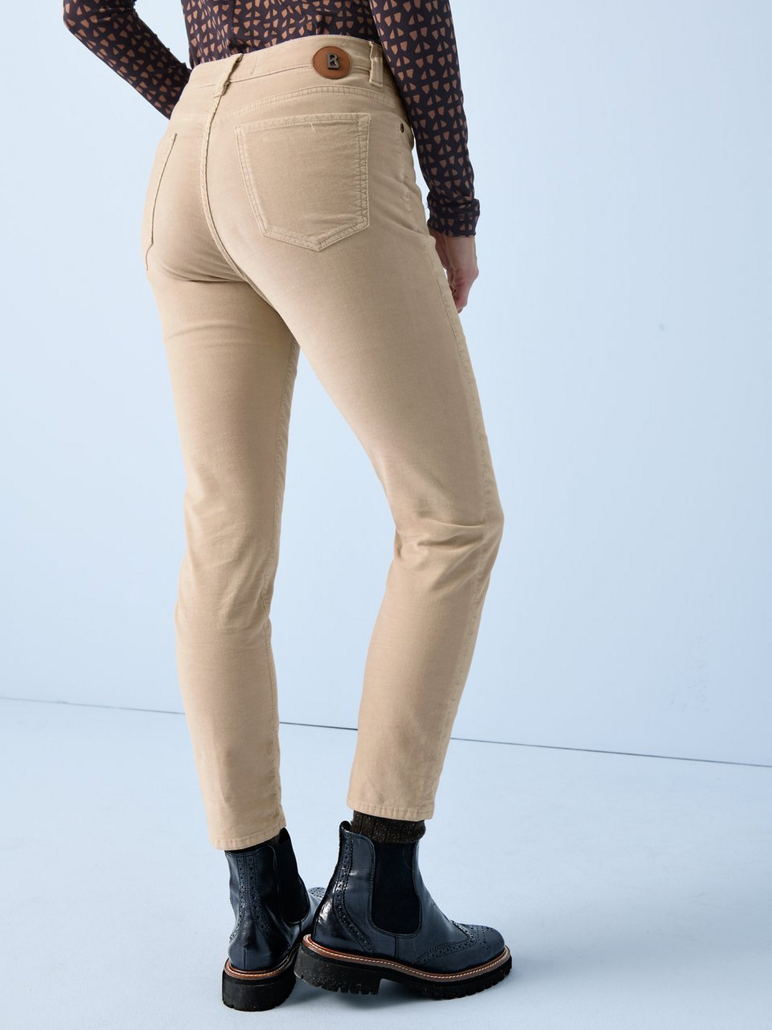 Hose Julie