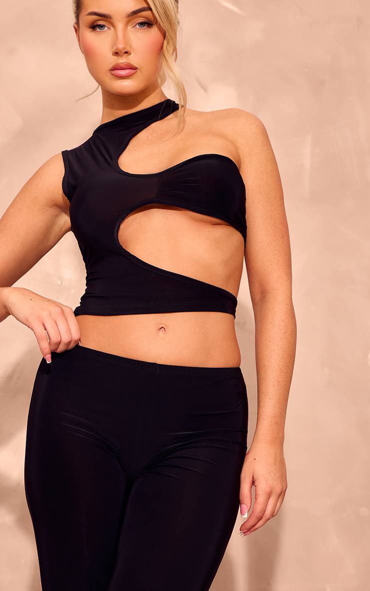 Haut Court Asymétrique En Tissu Slinky Avec Découpes