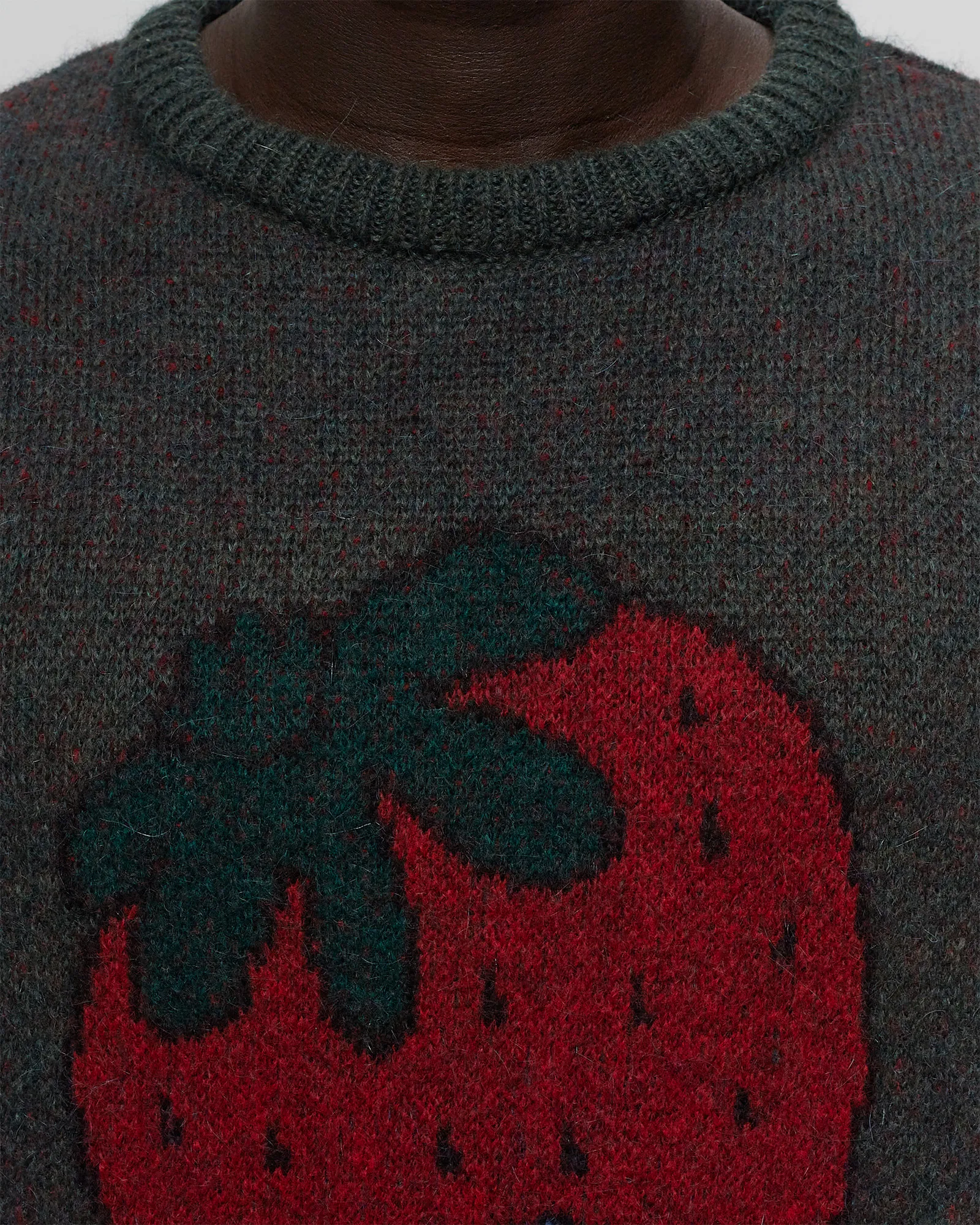 By Parra stupid strawberry knitted pullover