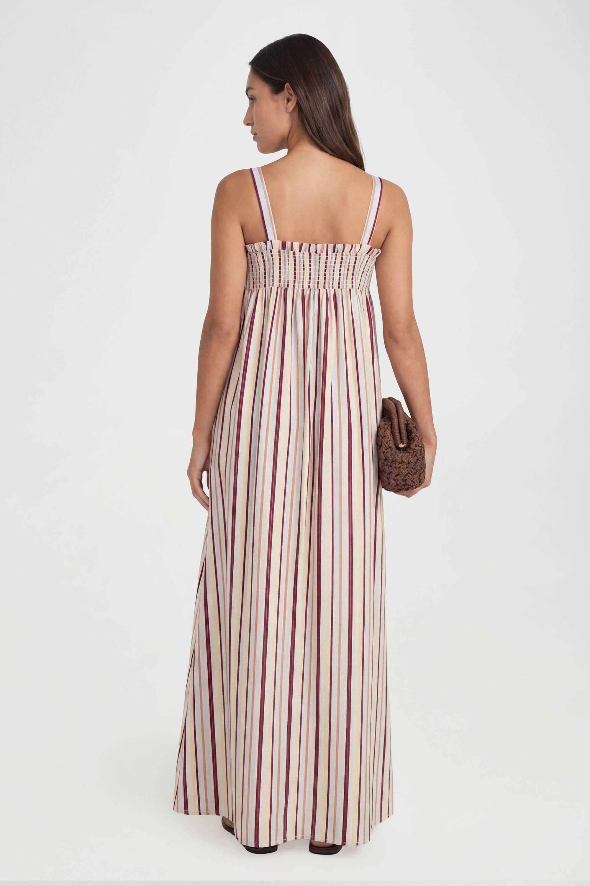 boohoo Robe Longue Évasée À Rayures En Popeline De Coton Pour Grandes Tailles