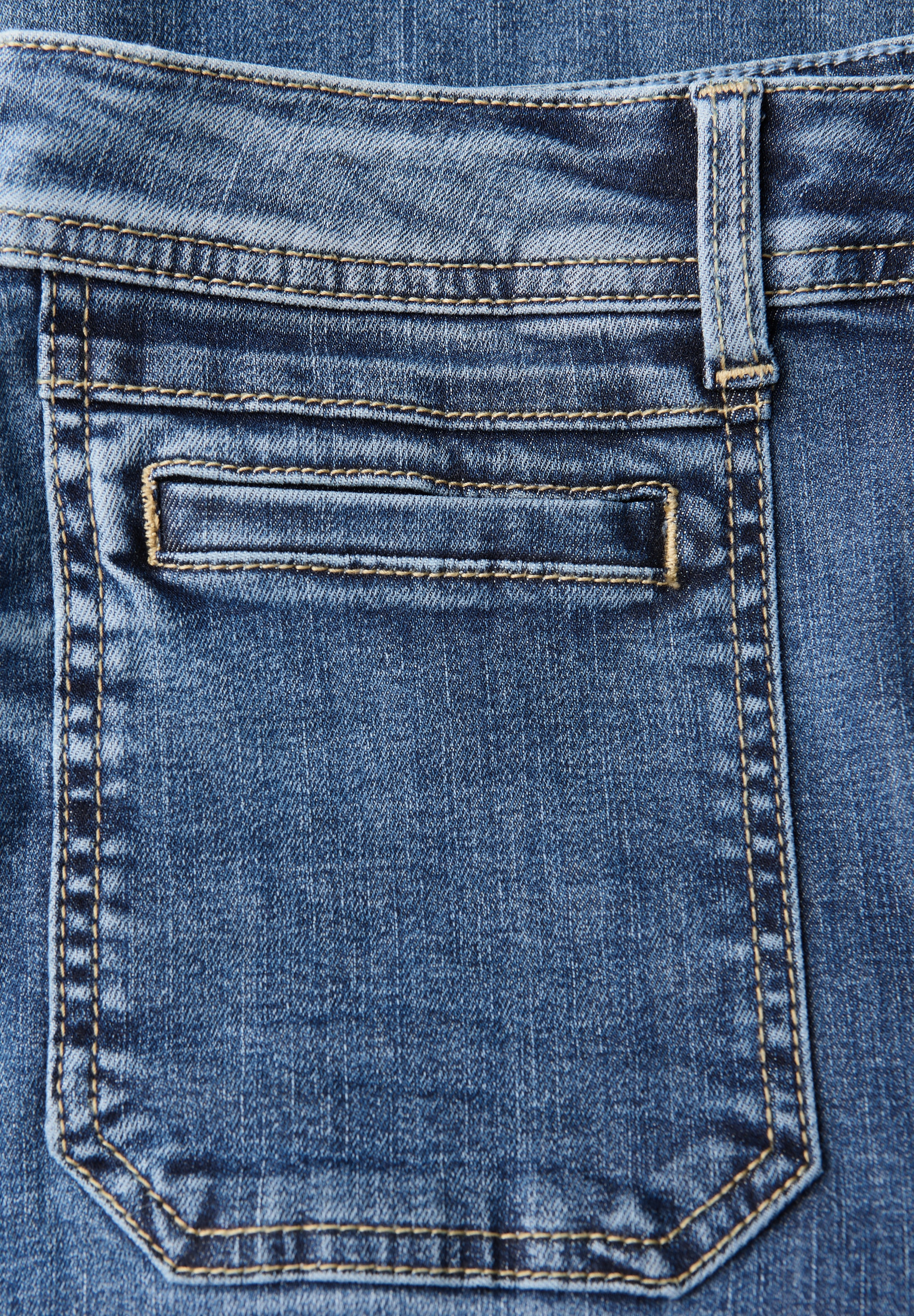 STREET ONE Bootcut-Jeans mit Taschen