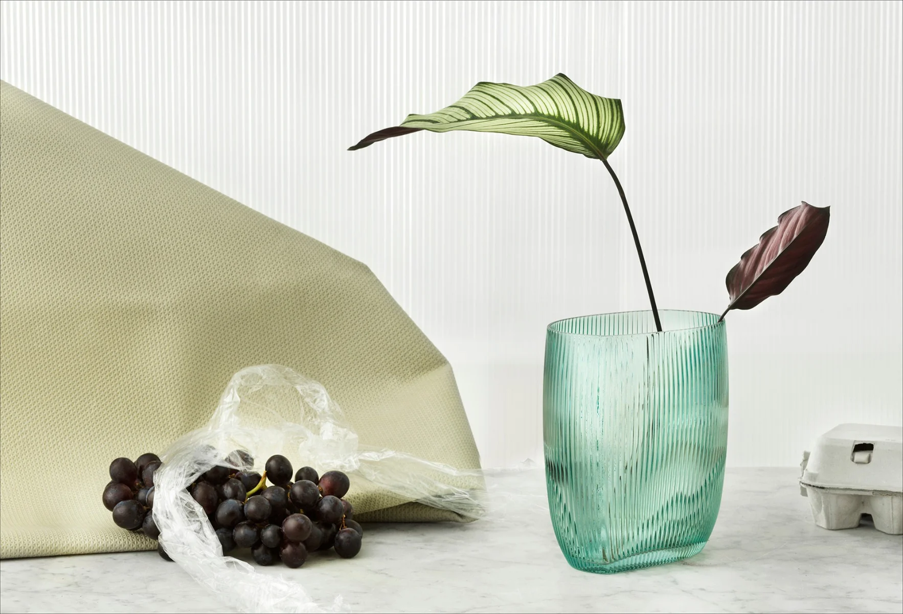 Normann Copenhagen  Tide vase, blå - H: 12 cm.