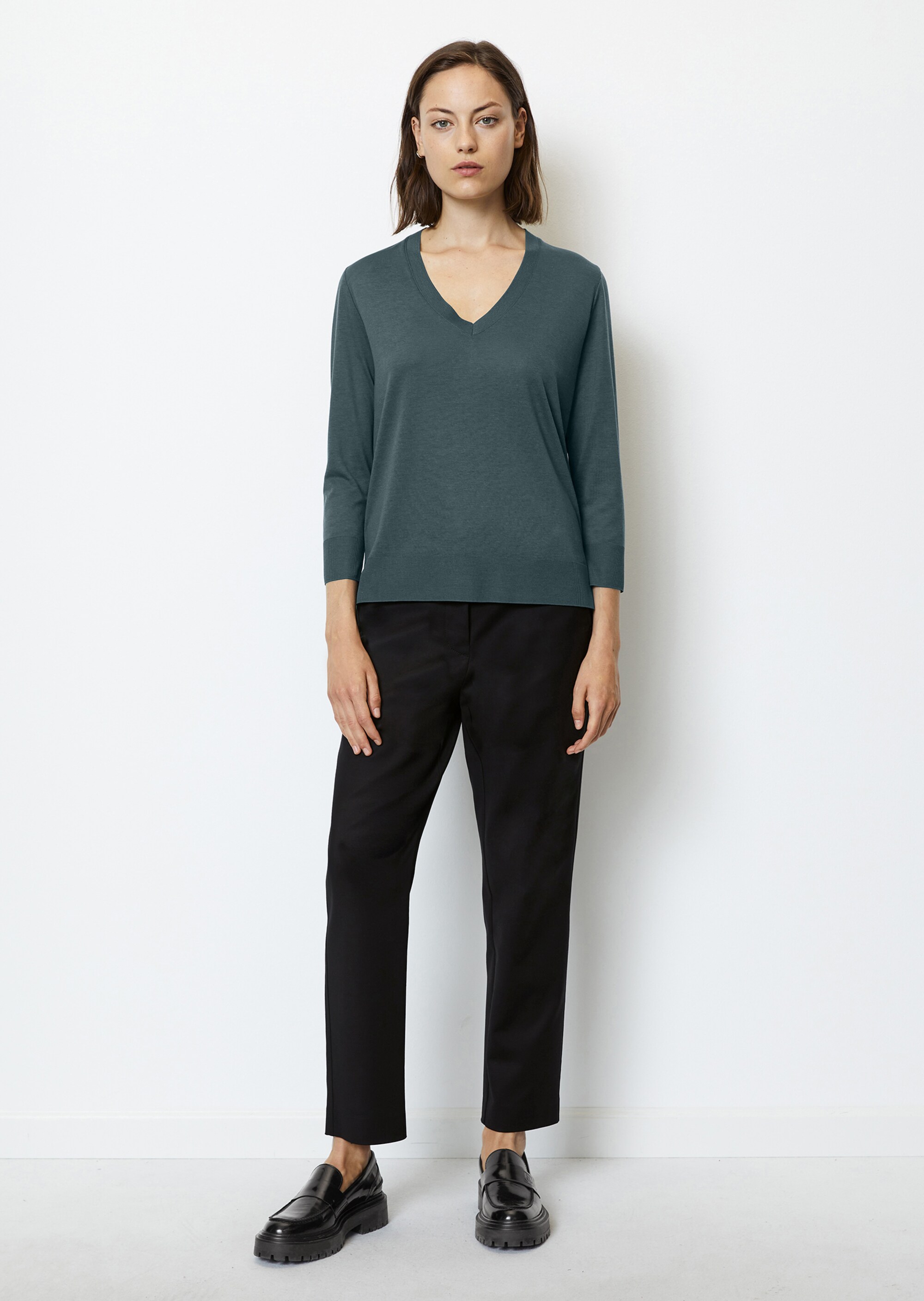 Luxury V-Neck-T-Shirt loose aus Tencel™ Lyocell-Baumwolle-Mix