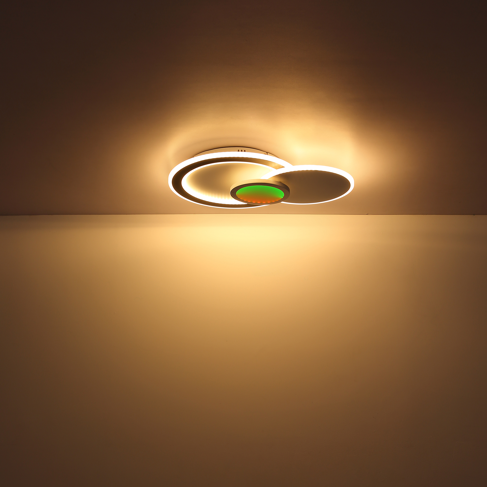 RGB-LED-Deckenleuchte - weiß-schwarz - mit Fernbedienung