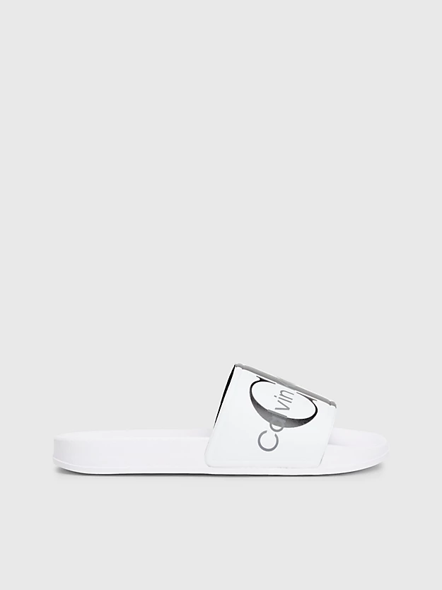 Pantufas infantis com logotipo