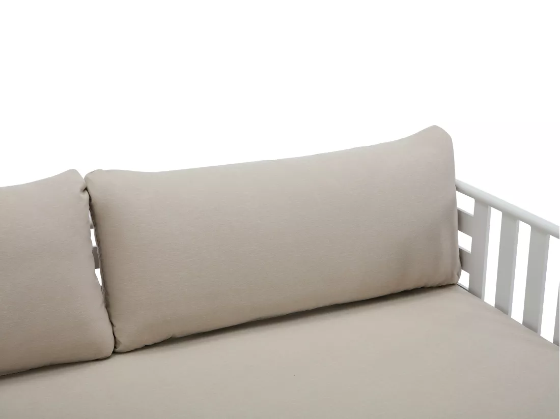 Salon de jardin en aluminium : canapé 2 places, 2 fauteuils et 2 tables basses - Blanc - KUTO de MYLIA