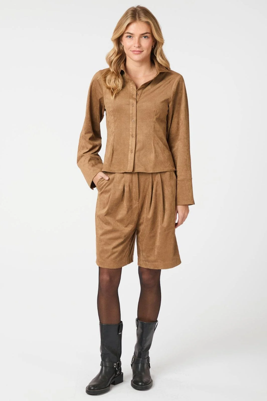 Neo Noir Rosa Faux Suede Shirt 164475 604 cognac