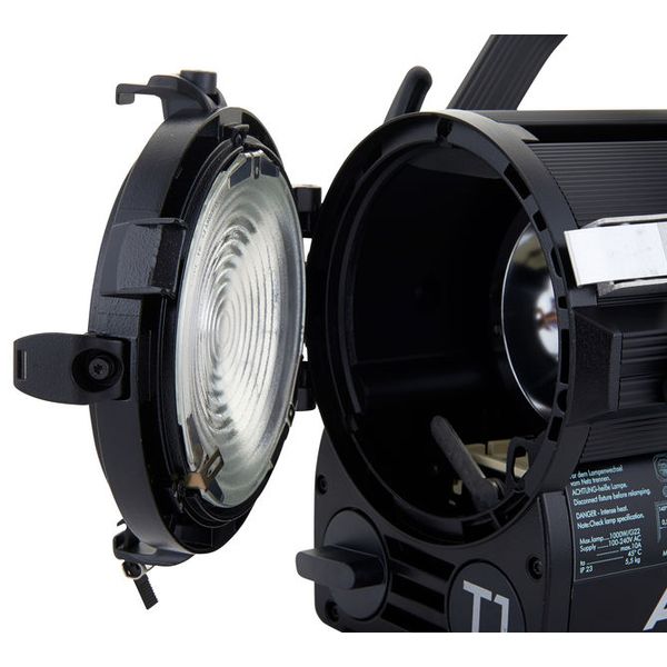 ARRI True Blue T1 1000 W Man Black