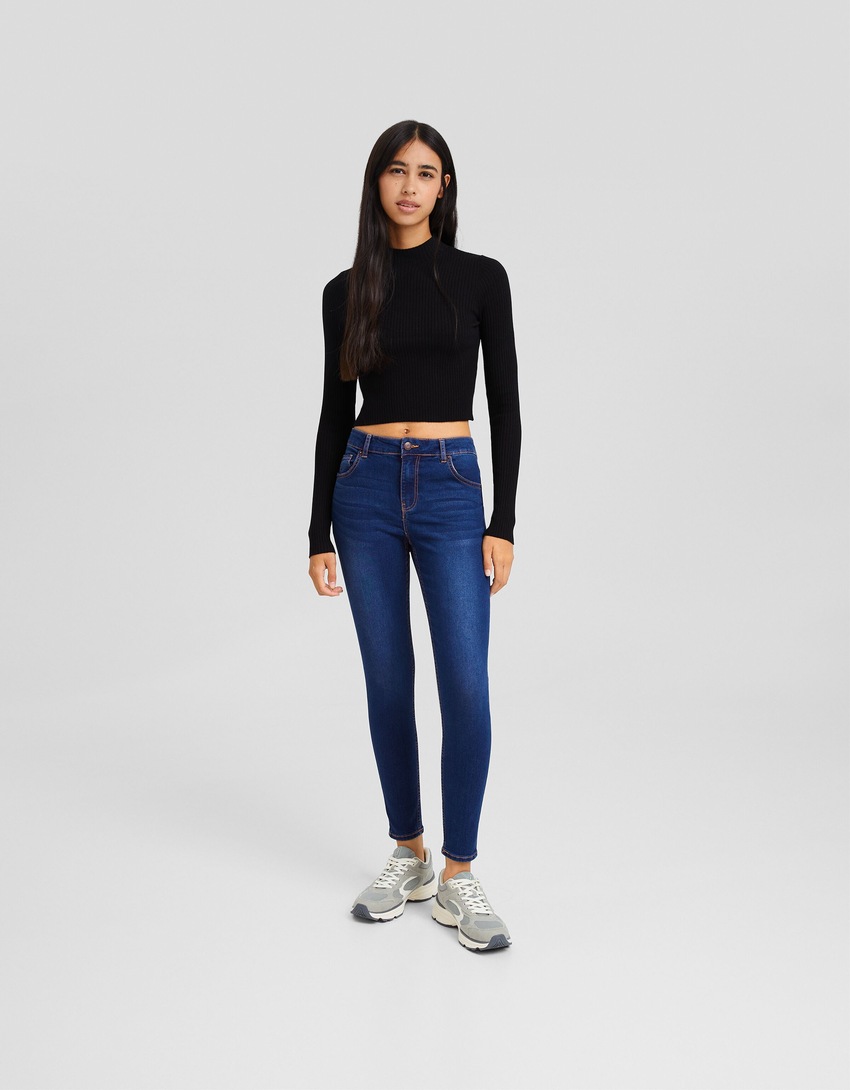 calça jeans skinny push-up