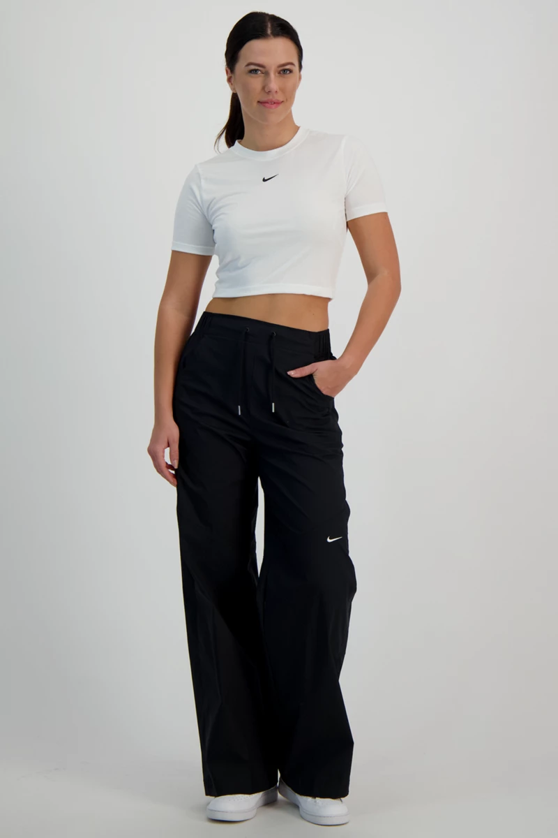 Nike Sportswear Essential Crop Damen T-Shirt