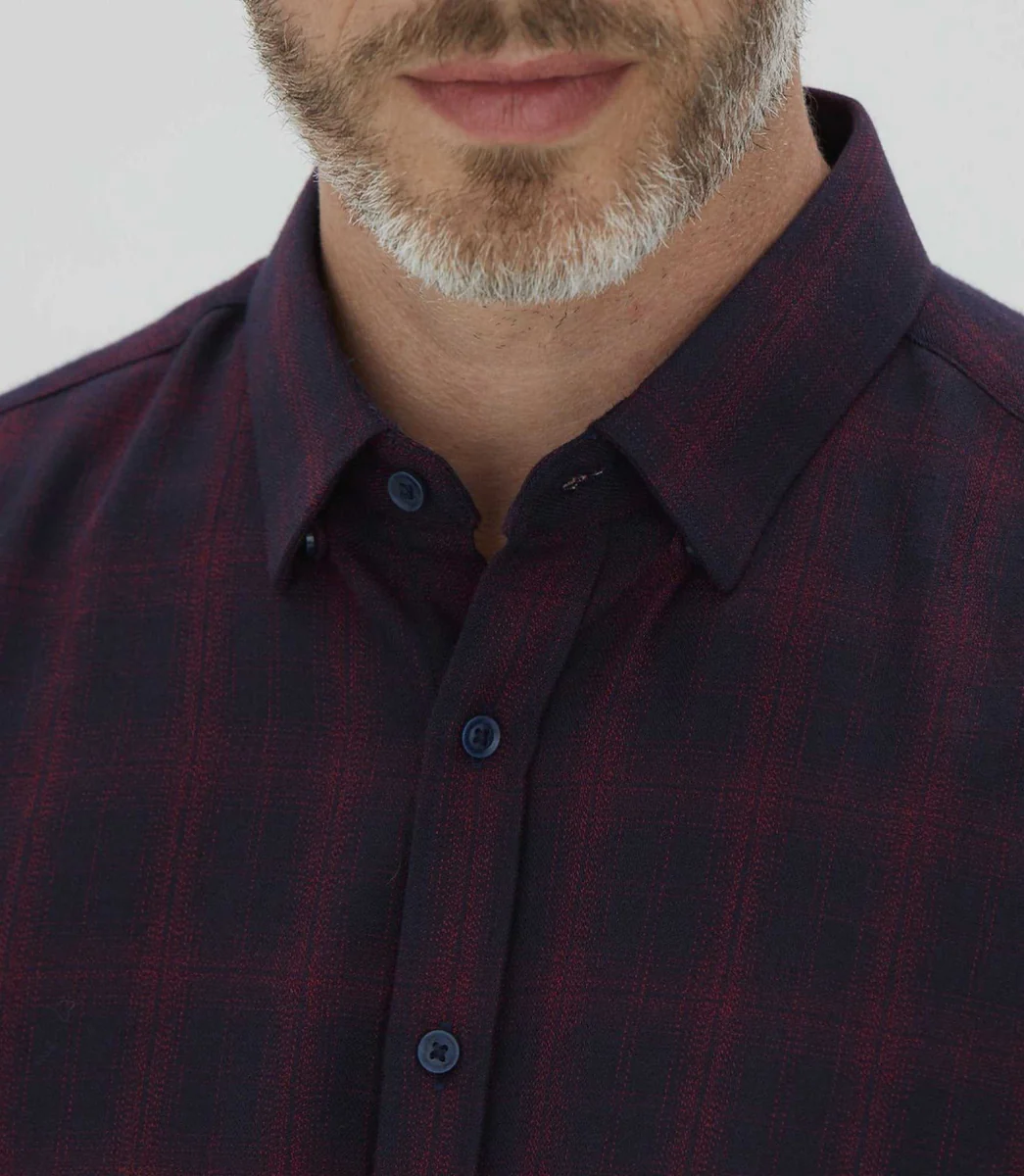 Chemise casual à carreaux rouge 