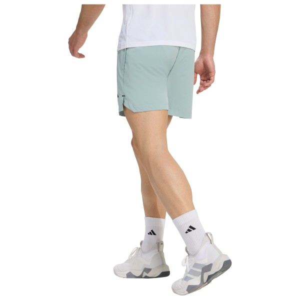 adidas - D4T Essential Shorts - Short