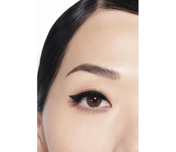 CHANEL LE LINER DE CHANEL Eye-liner liquide haute precision, longue tenue et waterproofNoir Profond 512