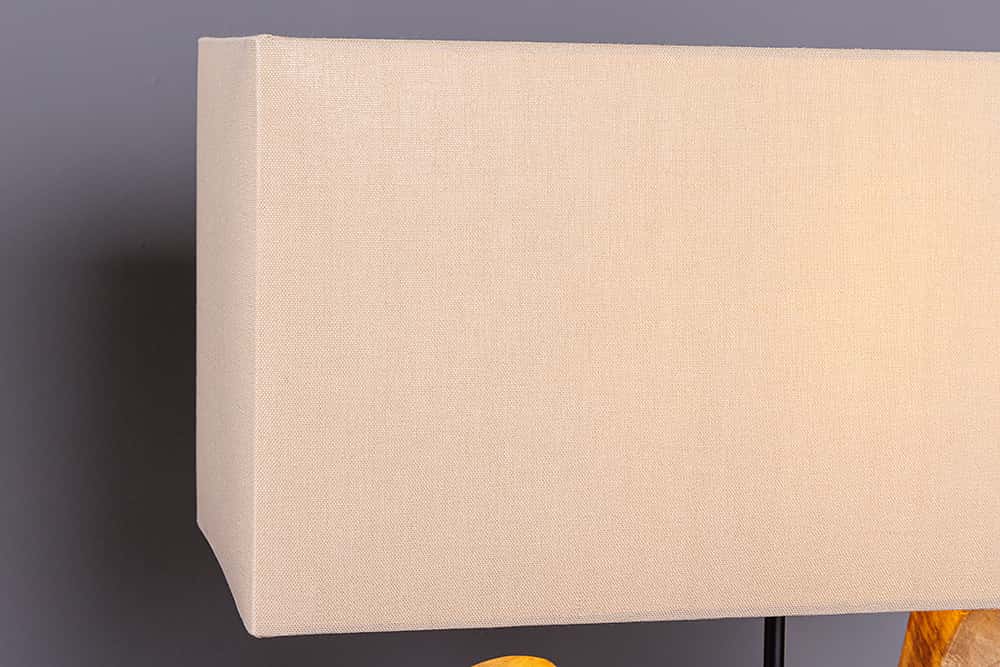 Handgefertigte Tischlampe HYPNOTIC 50cm natur Teakholz beige mit Leinenschirm