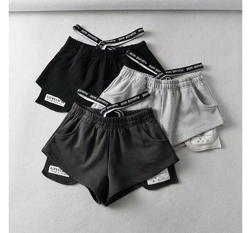 Everose - Hotpants met elastische taille en tekstpaneel