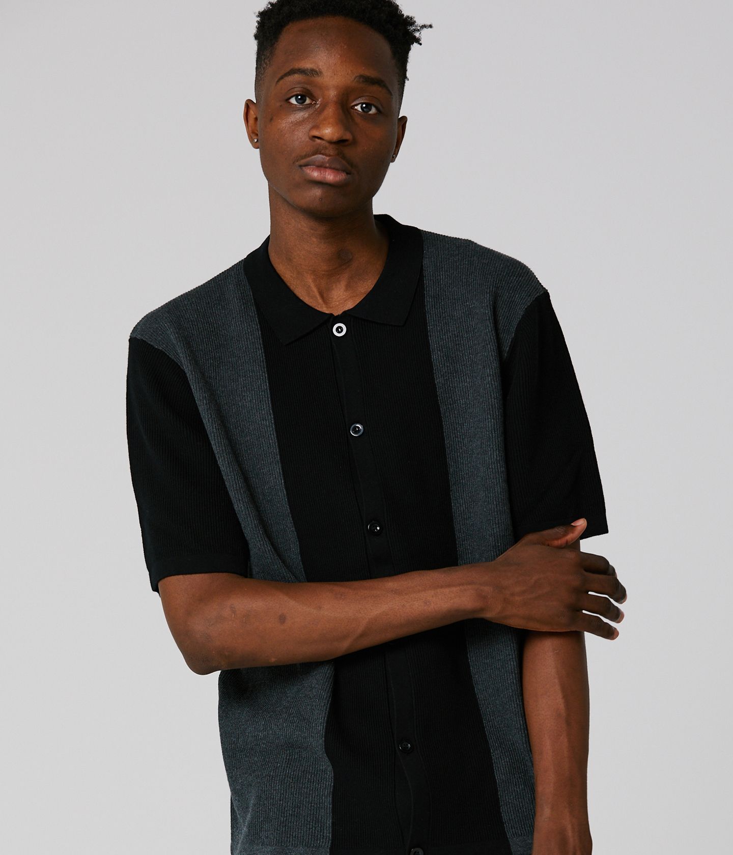 Former Marilyn Knit SS Shirt Black / Charcoal