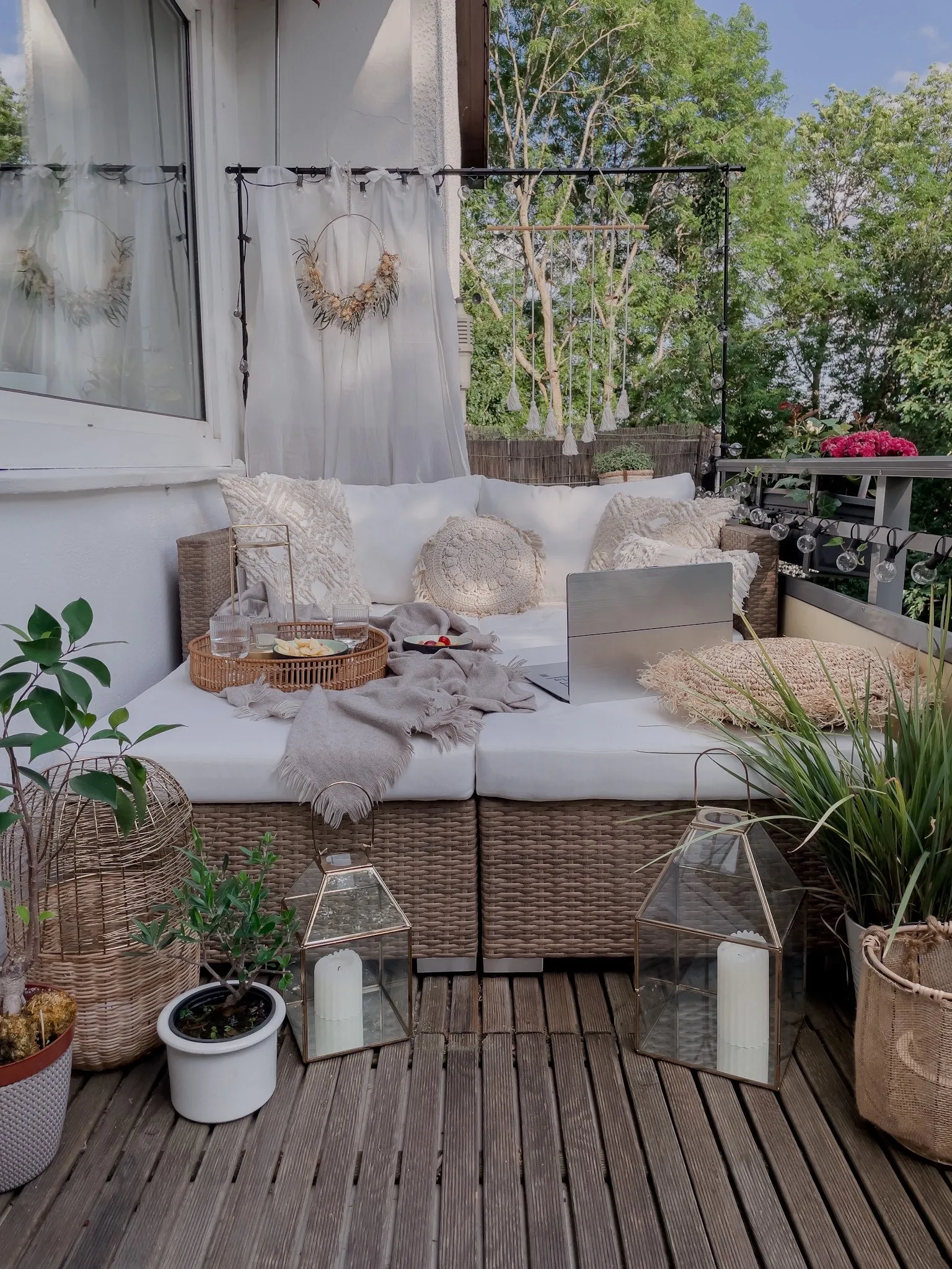 Loungeset met tafel 2-zits NOTO modulair PE rotan Lichtbruin