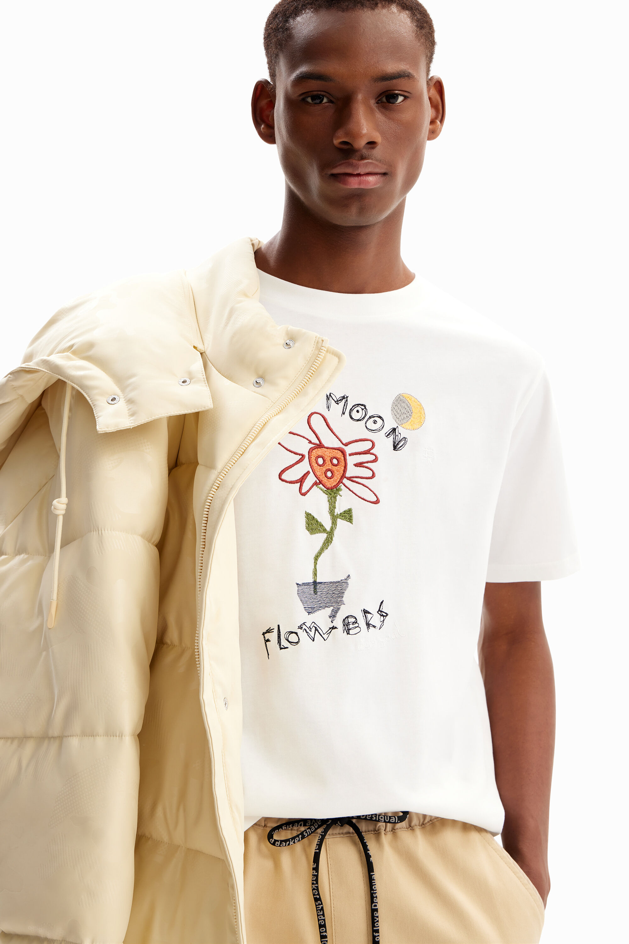 camiseta lua de flores