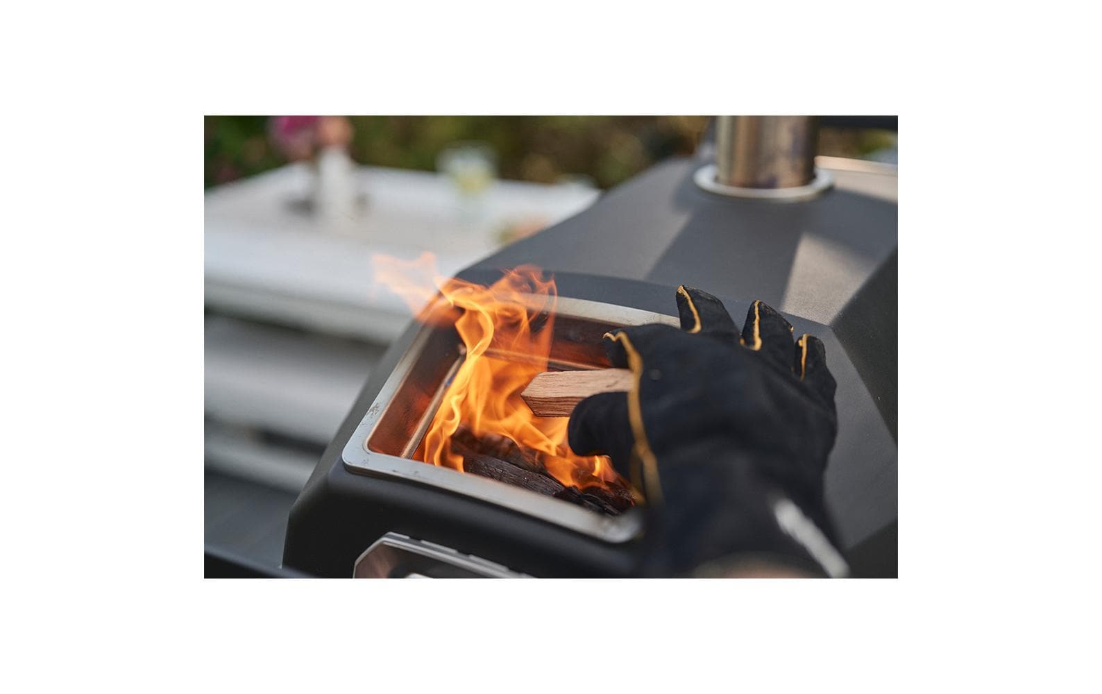 Pizzaofen Karu 2 Pro / schwarz<br>Multi-Brennstoff-Outdoor-Pizzaofen
