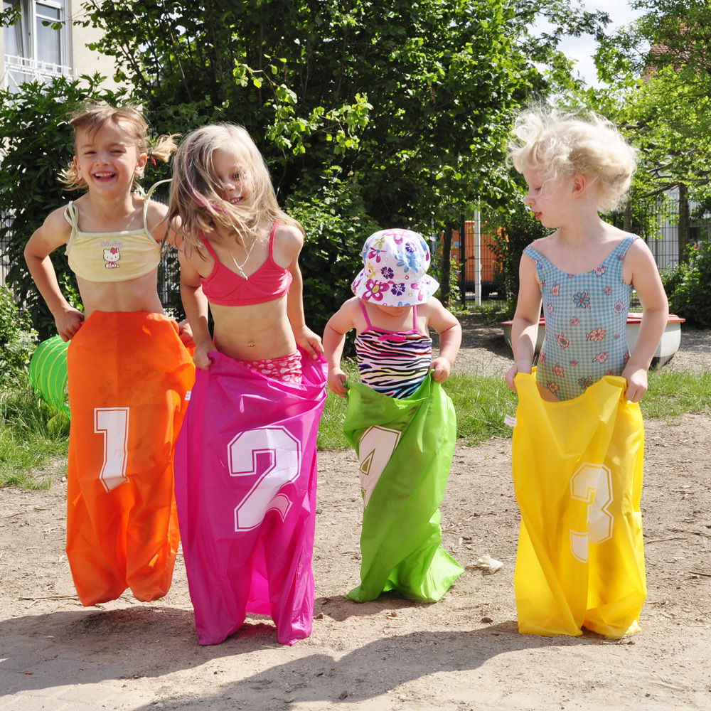 KnorrtoysKnorrtoys   Party Set Fun