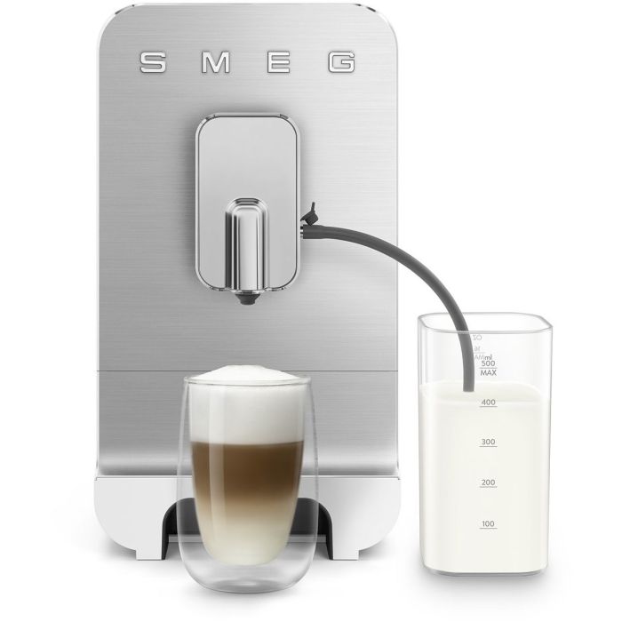 SMEG Kaffeevollautomat 50's Style BCC13WHMEU Weiß Matt