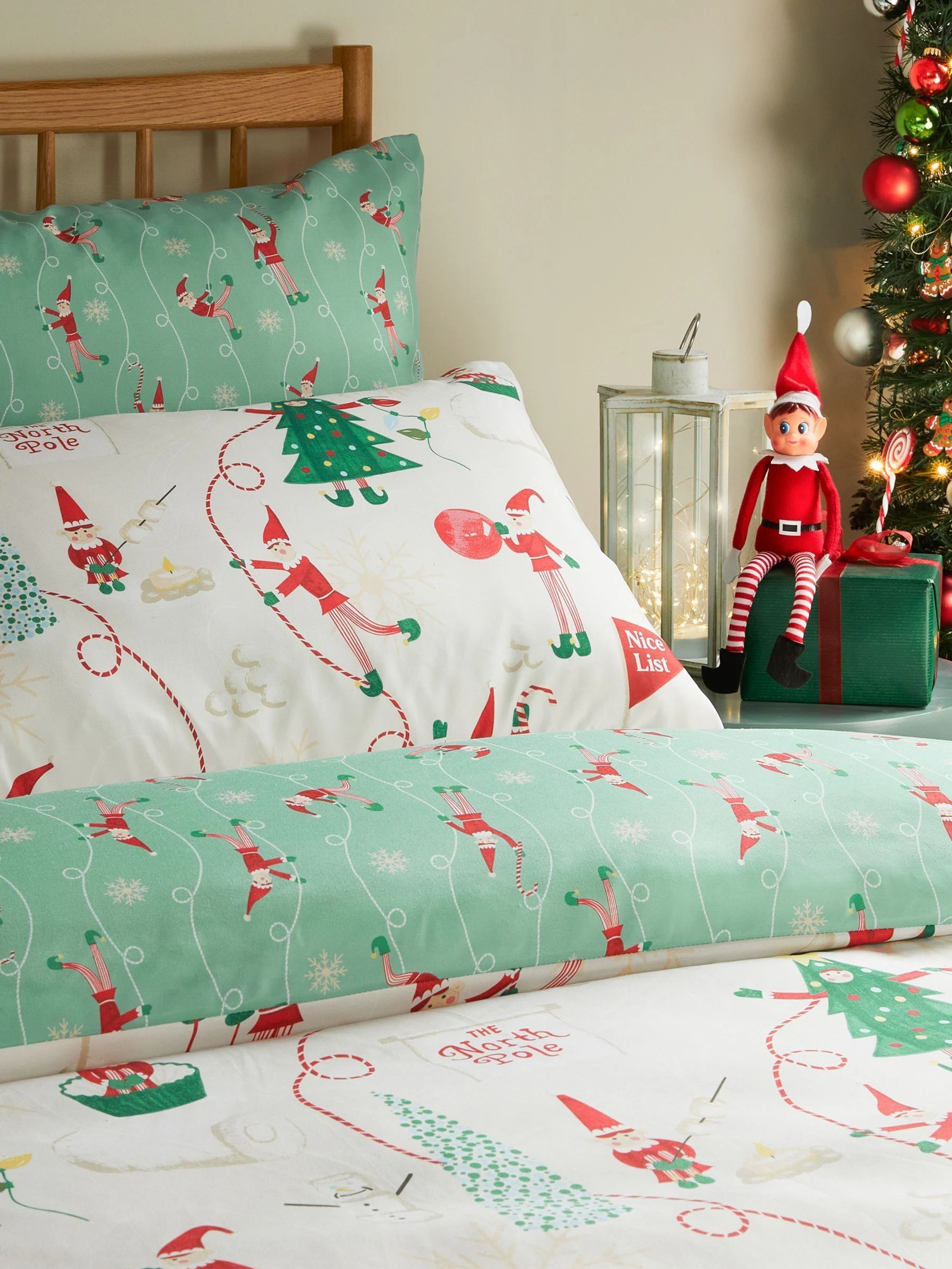 Duvet Day Christmas Elf Duvet Cover and Pillowcase Set