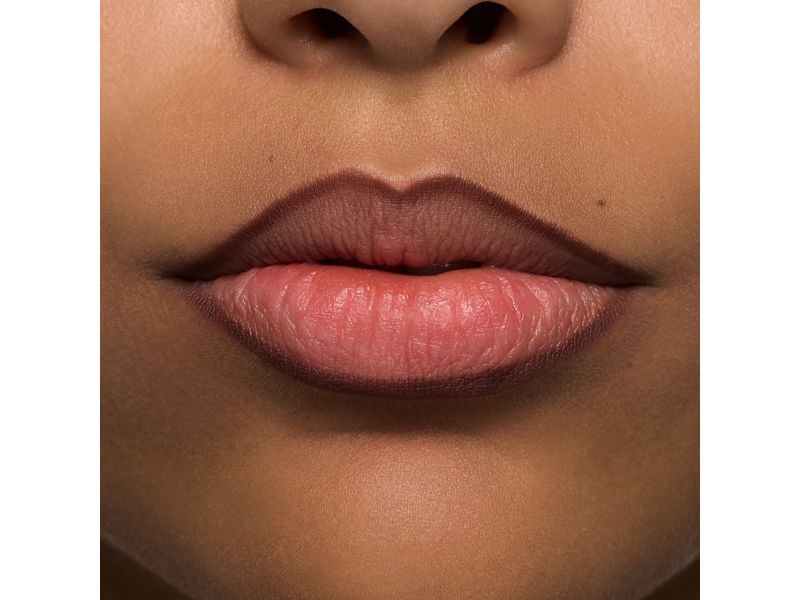 essence Lip Liner 8h Matte Comfort 11 Chestnut Perfection Langanhaltender Lipliner in einem kräftigen, kastanienbraunen Farbton für perfekte Lippenkonturen