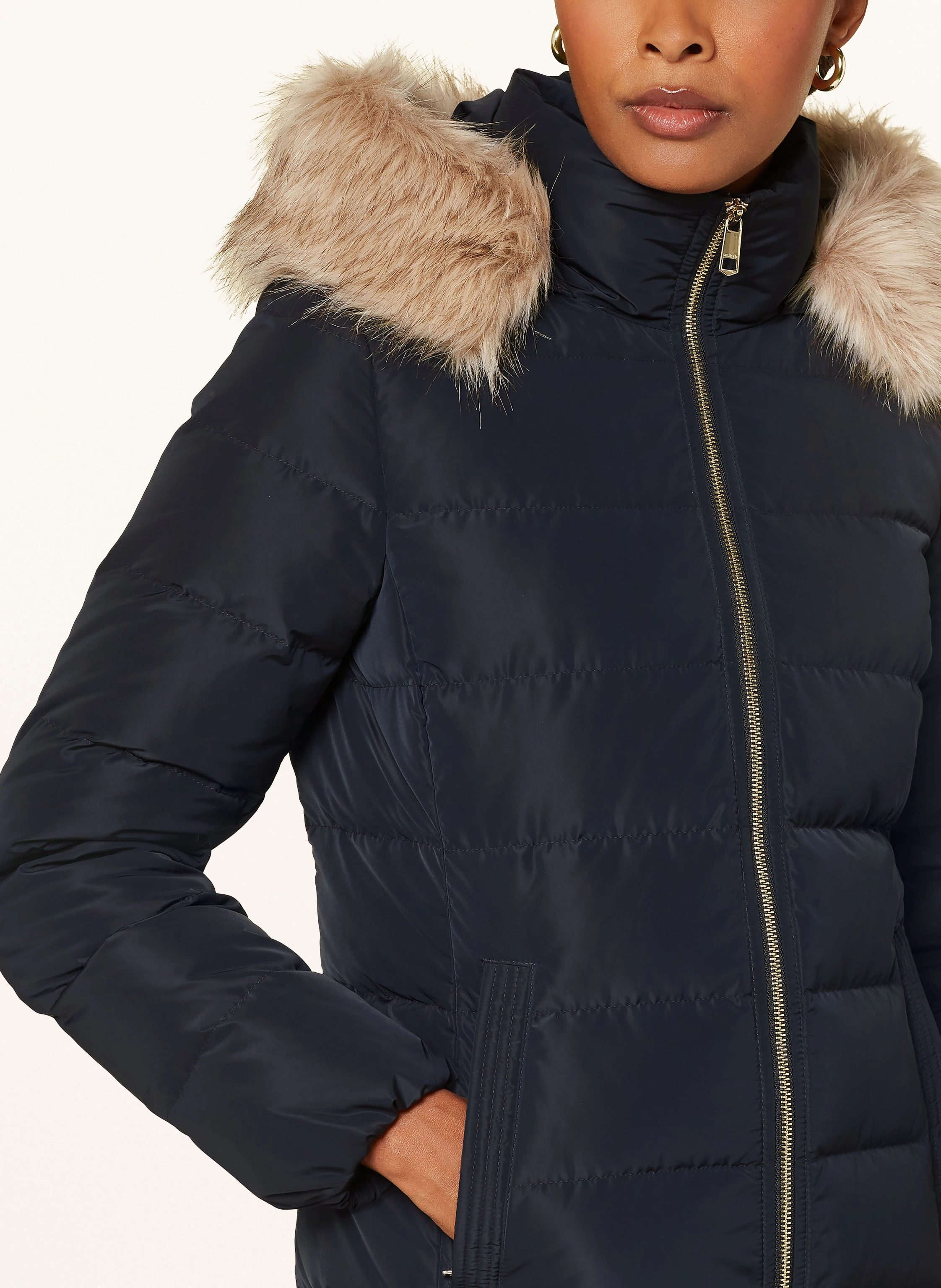 TOMMY HILFIGER Daunenmantel HERITAGE DOWN TYRA mit abnehmbarem Kunstpelz