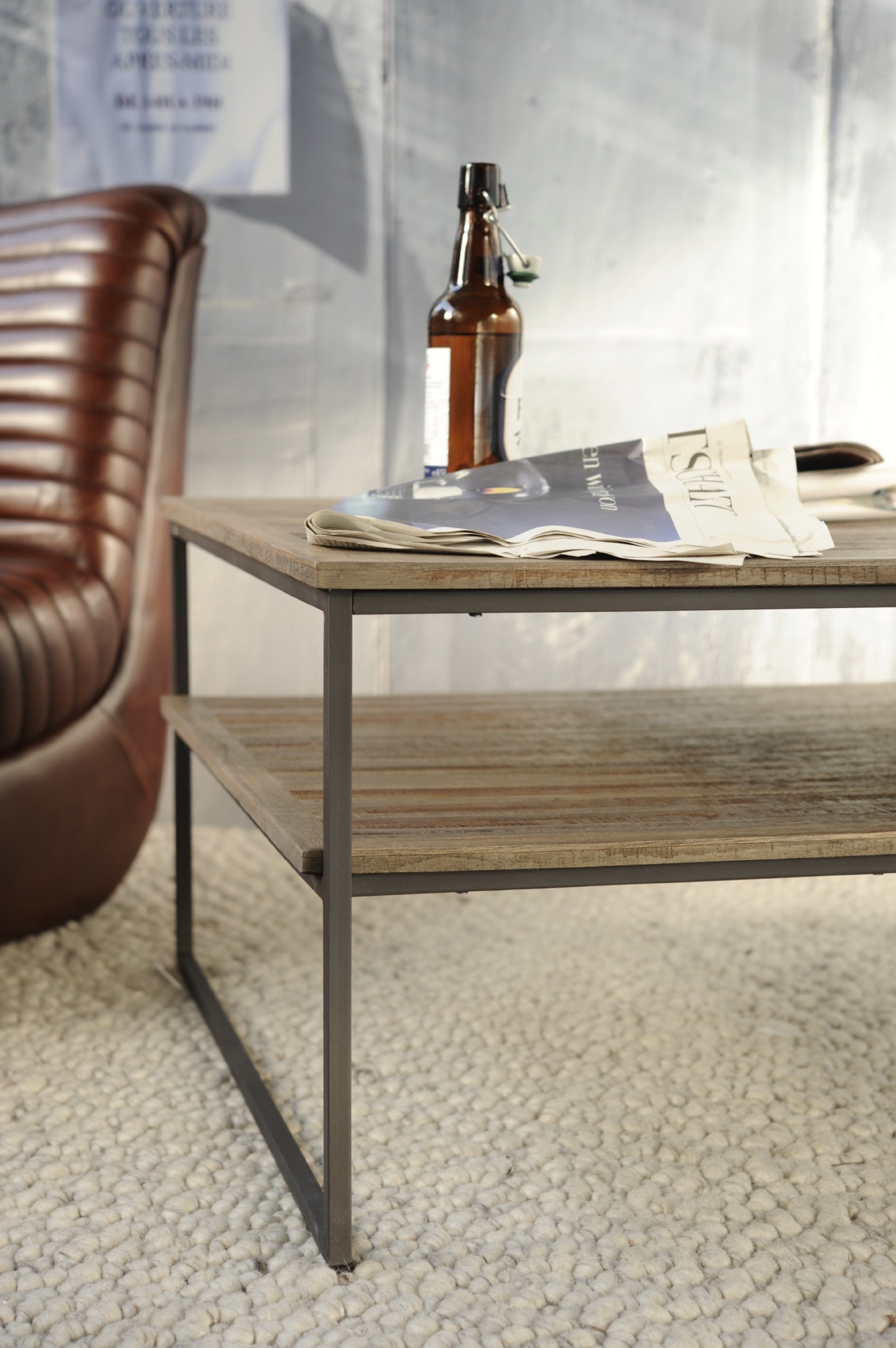 Couchtisch 'Cranford', aus recyceltem Teak und Eisen, B 74 cm, L 74 cm, H 42 cm von fischer's lagerhaus