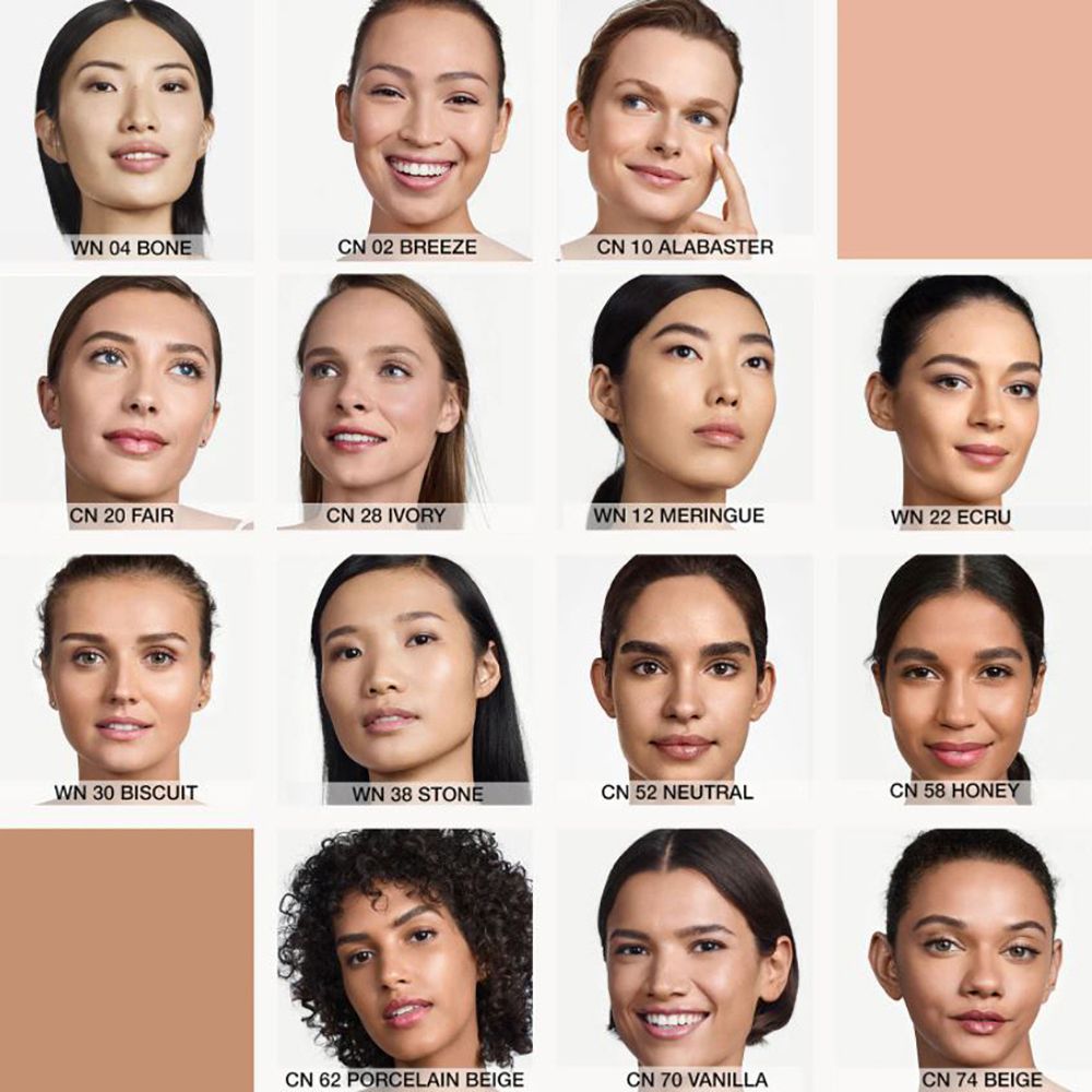 CLINIQUE Even Better™ Glow Light Reflecting Makeup LSF 15 CN 74 Beige