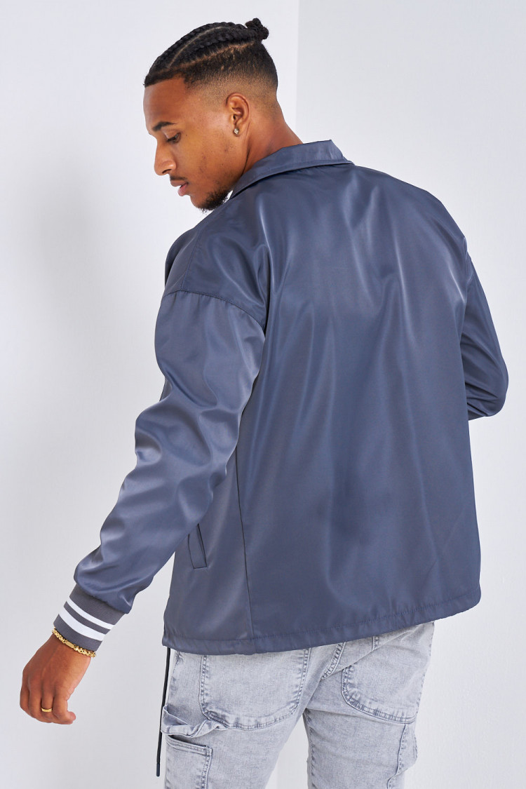 Veste gris foncé brodée 