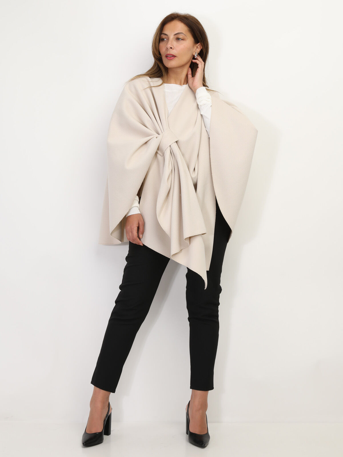 Poncho asymétrique croisé- Beige