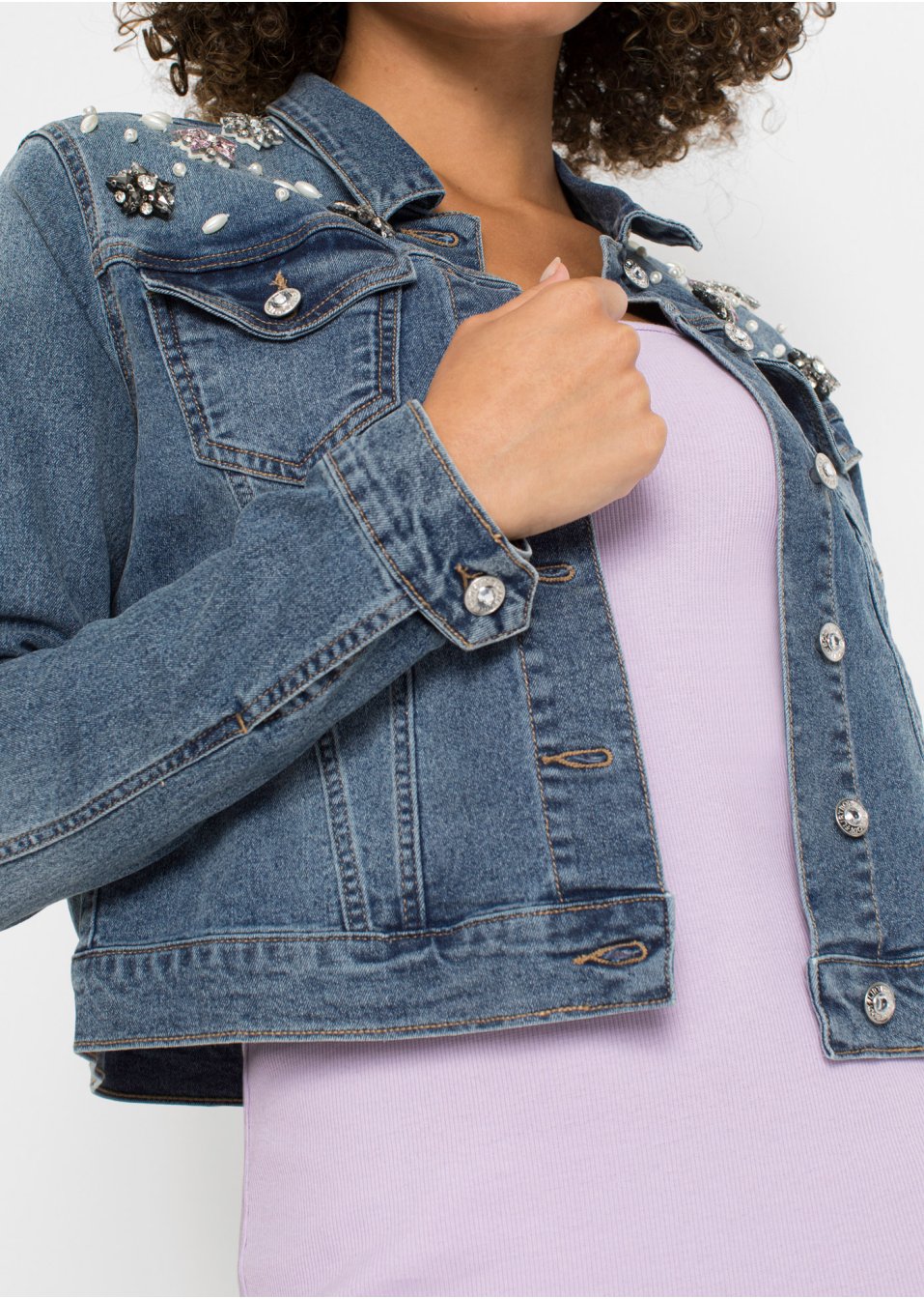 Veste en jean avec décorations