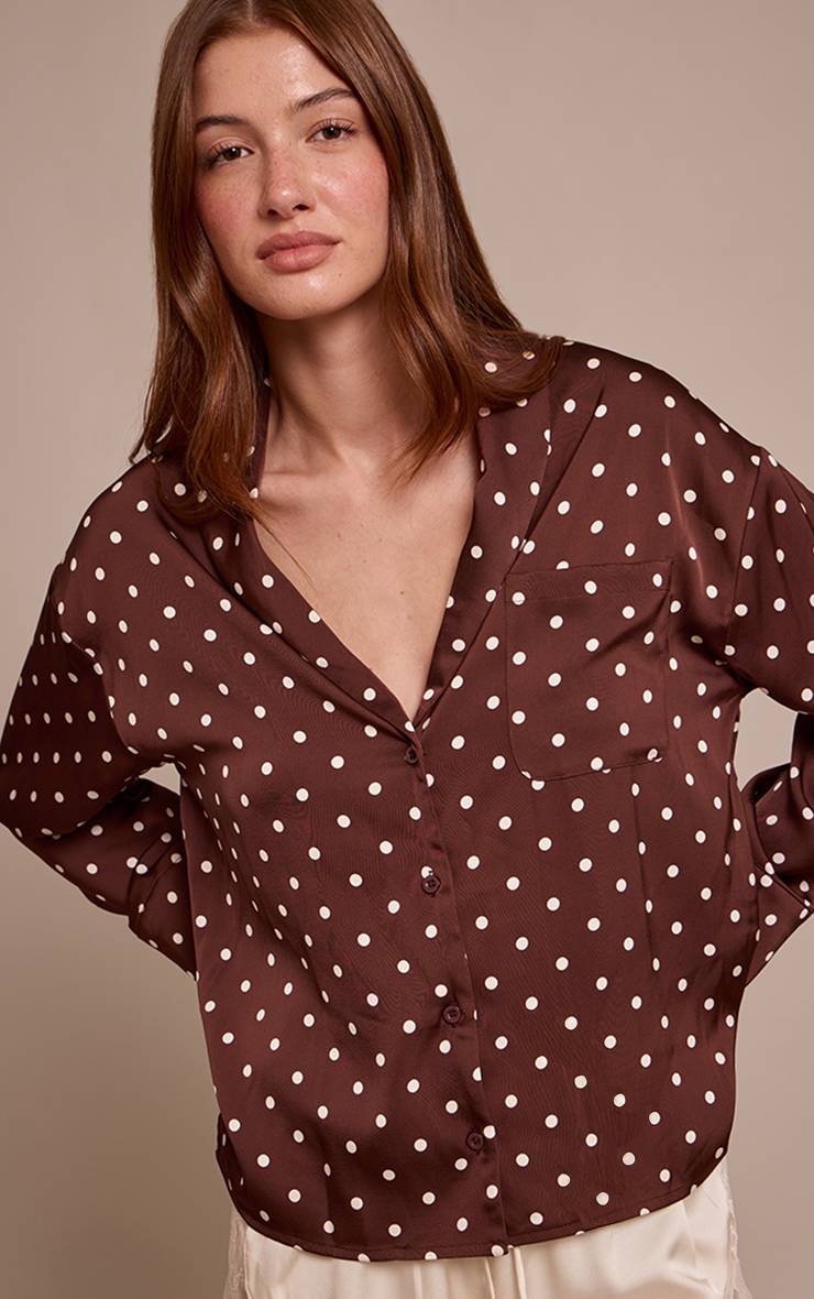 Chocolat Chemise À Manches Longues En Satin À Pois