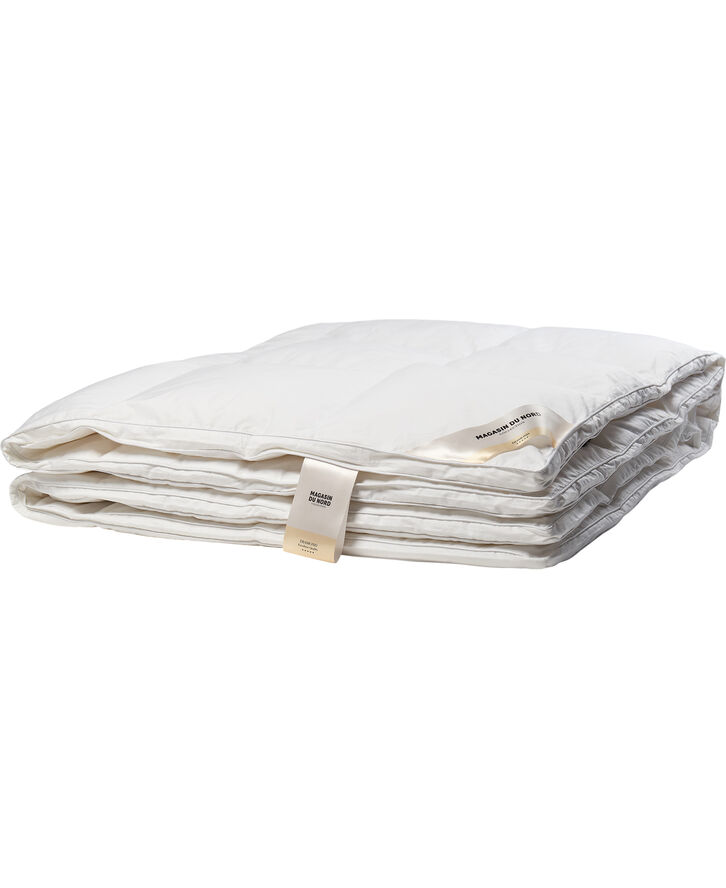 Magasin du Nord Collection Diamant Gåsedunsdyne - Varm 140x220 cm. Hvid