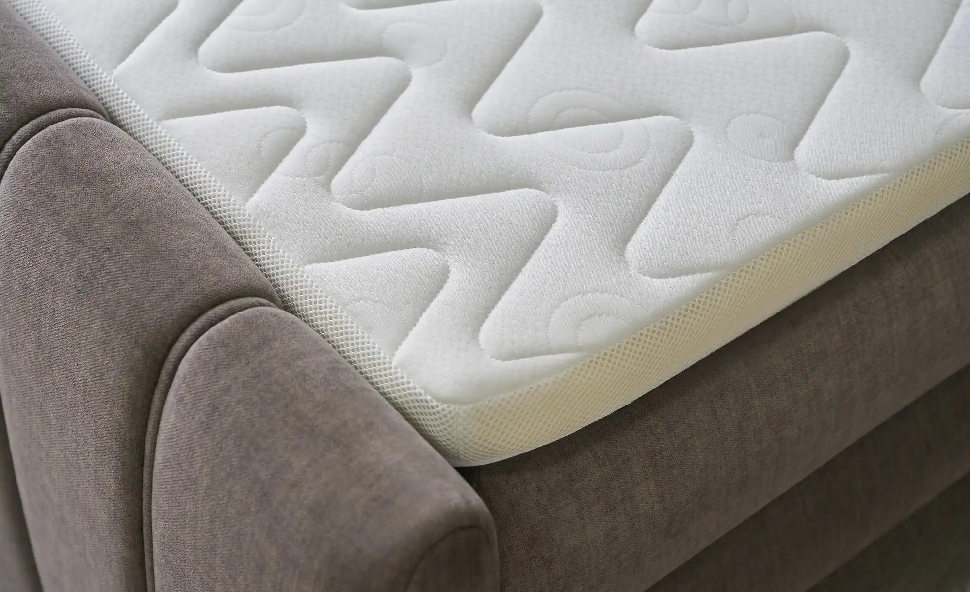 switch Boxspringbett mit Bettkasten Carina