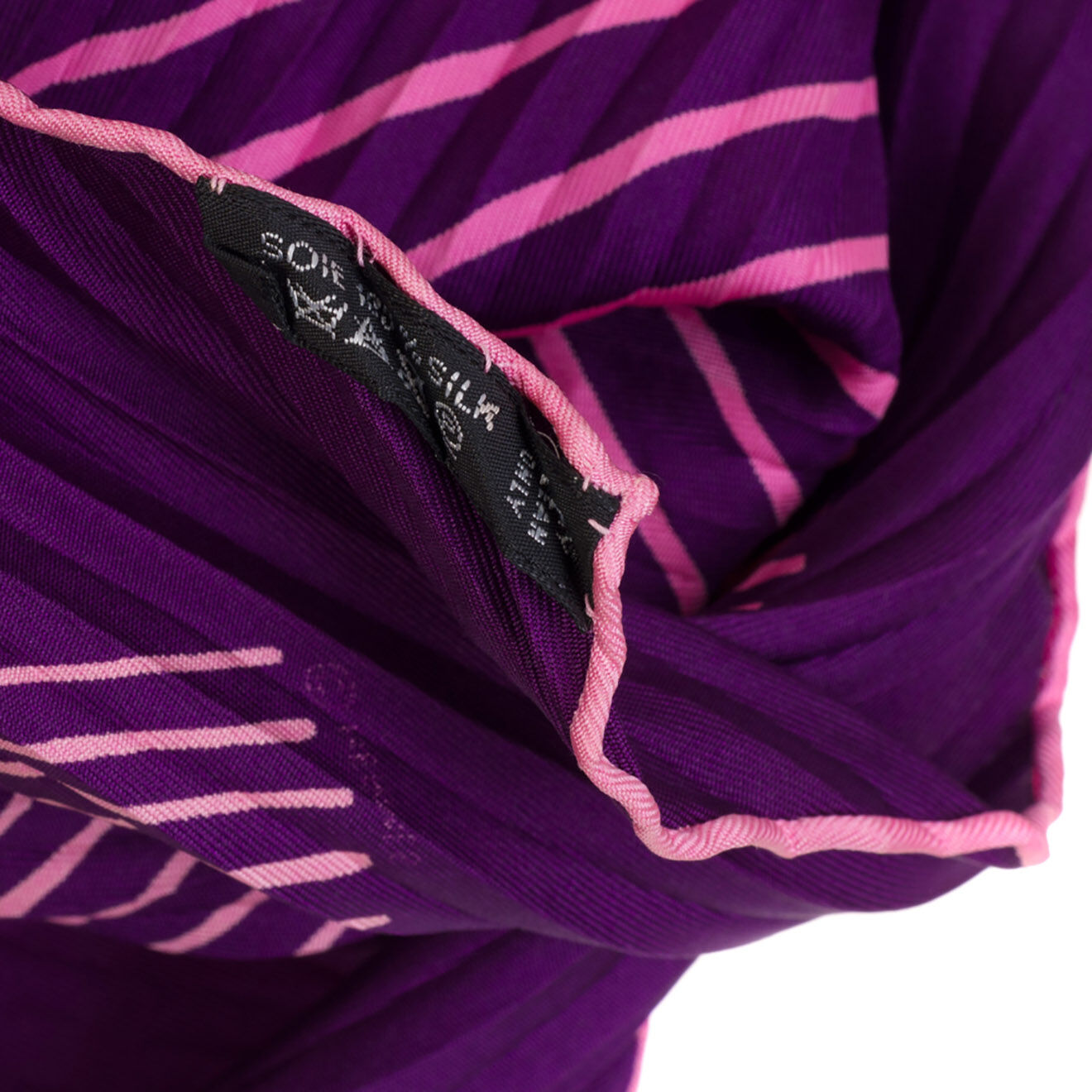 Hermès Carré de soie violet Etat: Très bon état - 90x90 cm