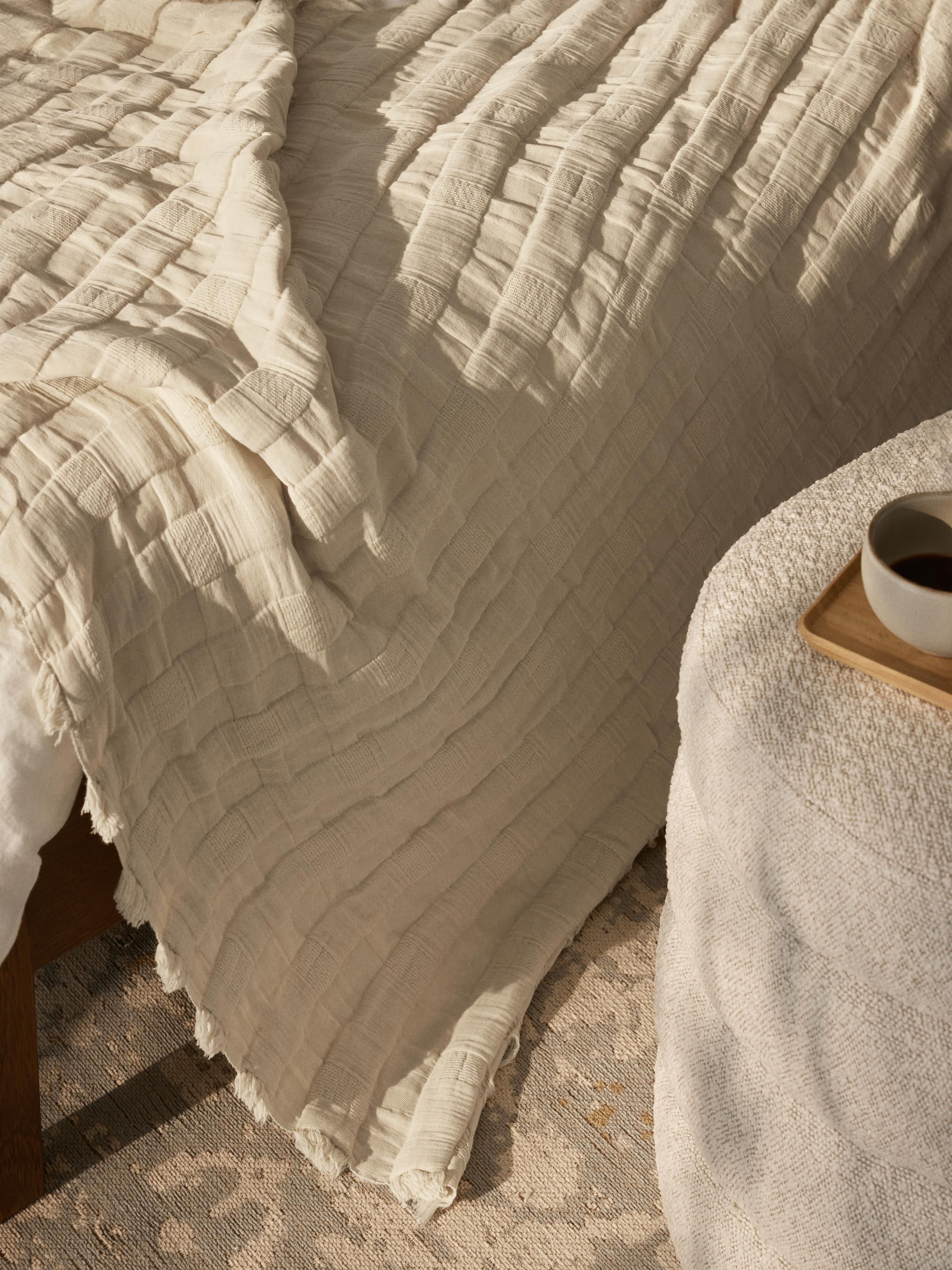 Mousseline sprei Bethany met franjes