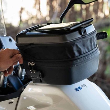 Sacoche réservoir Shad E09CL PRO Click system (5 à 8 litres) Universel - Noir