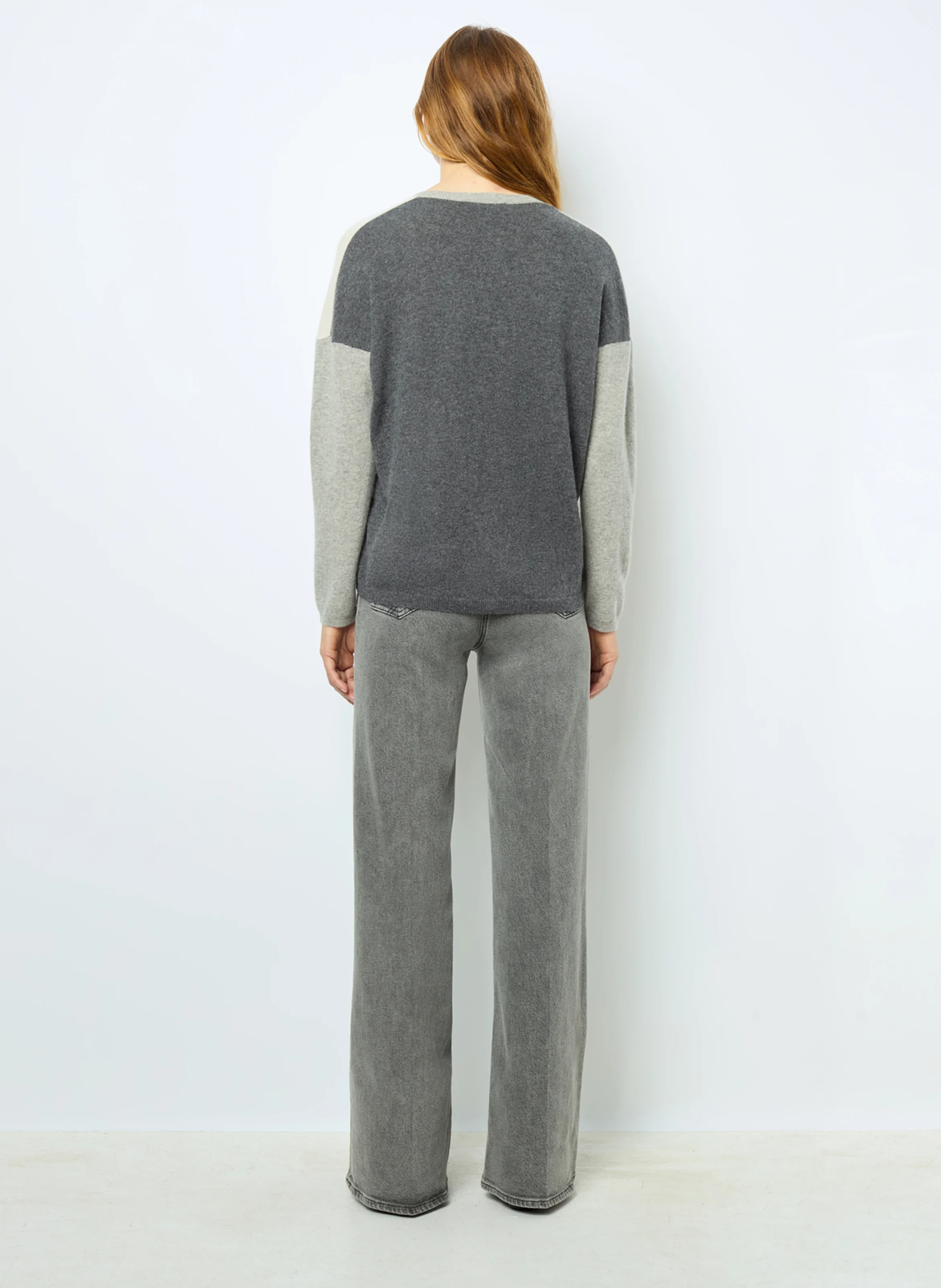 JALYA - Pull col V en cachemire | Gris