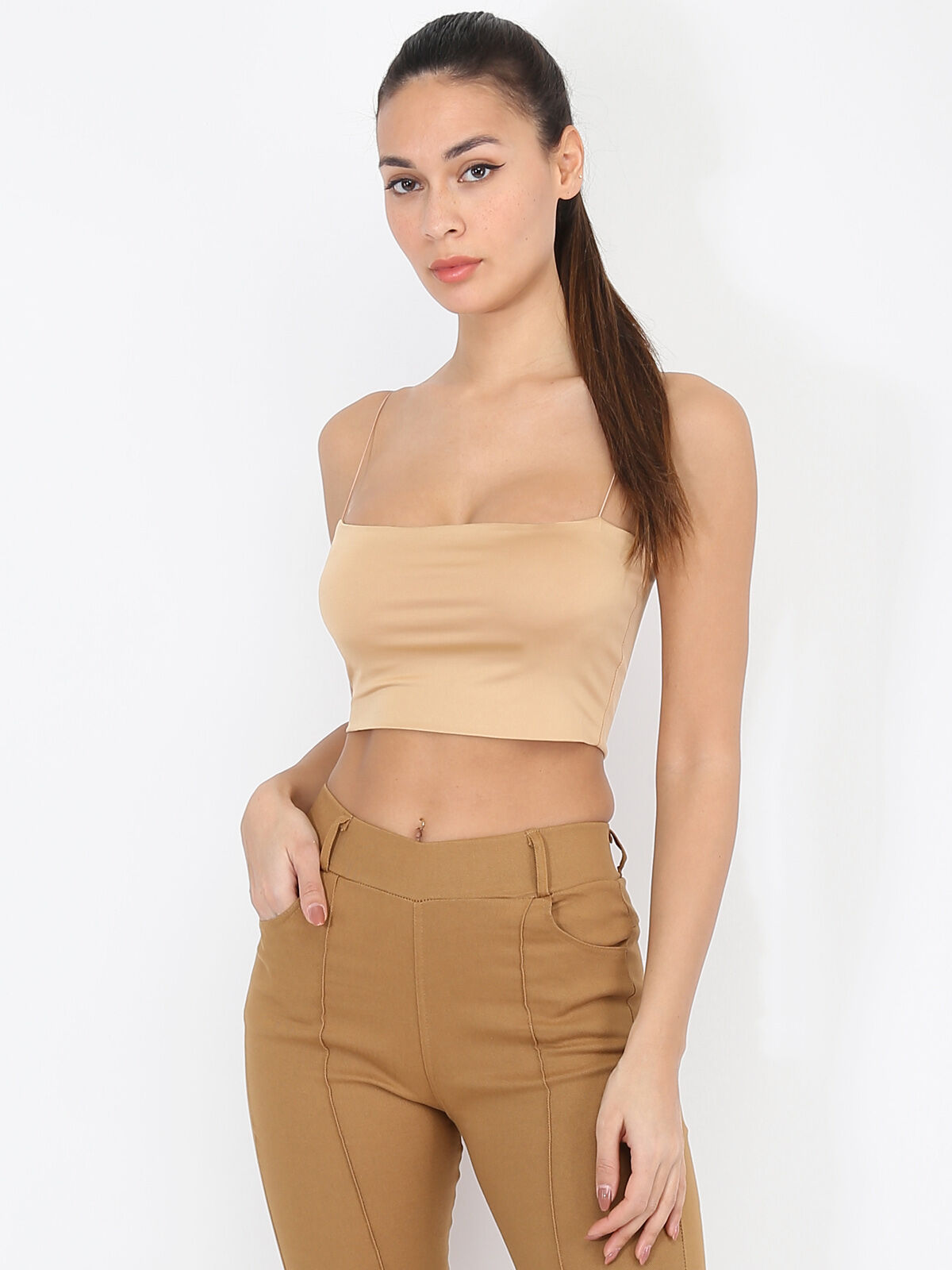 Crop top bandeau à fines bretelles- Beige