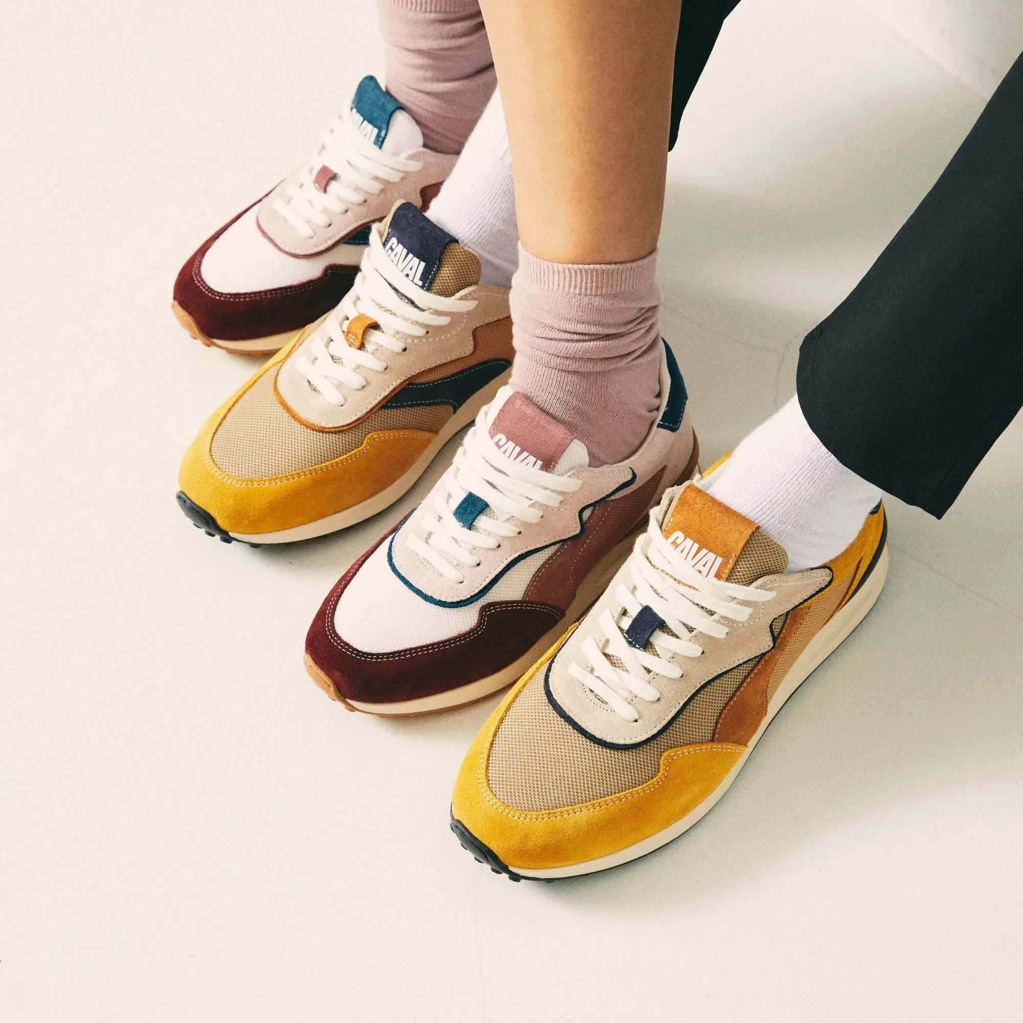 Sneakers Night Mustard Caval