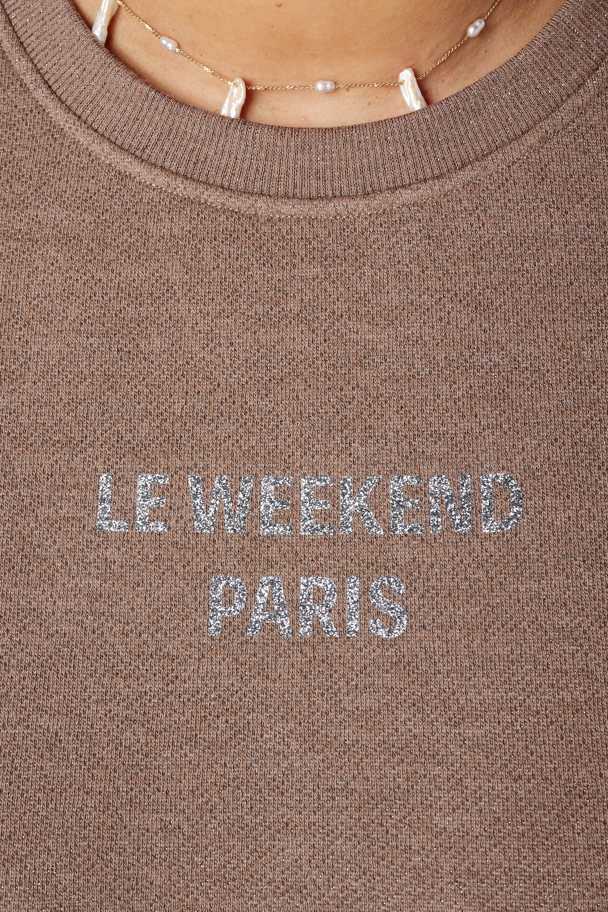Sweater met lurex en glitter tekst Donker zand