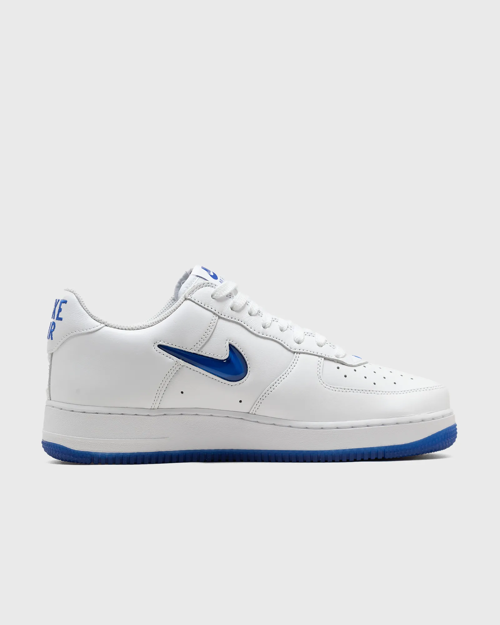 Nike AIR FORCE 1 LOW RETRO